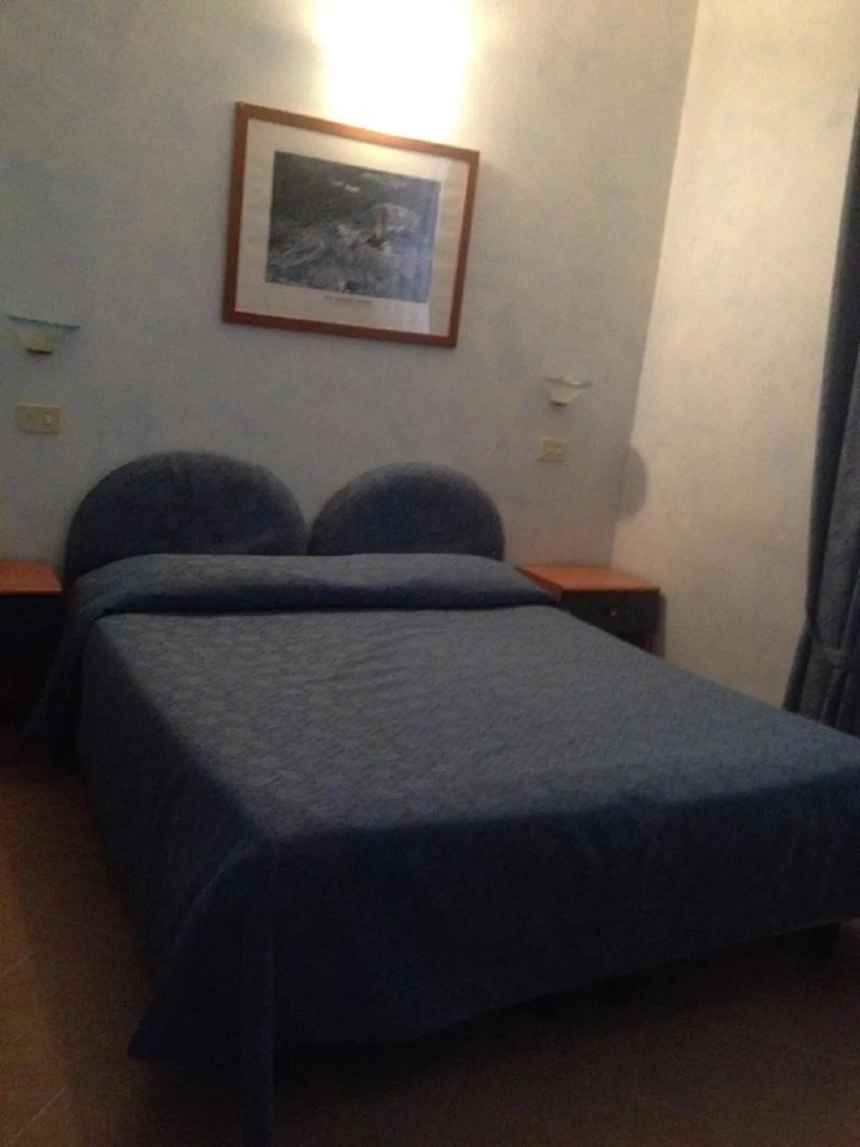 Bed in Hotel La Milanese