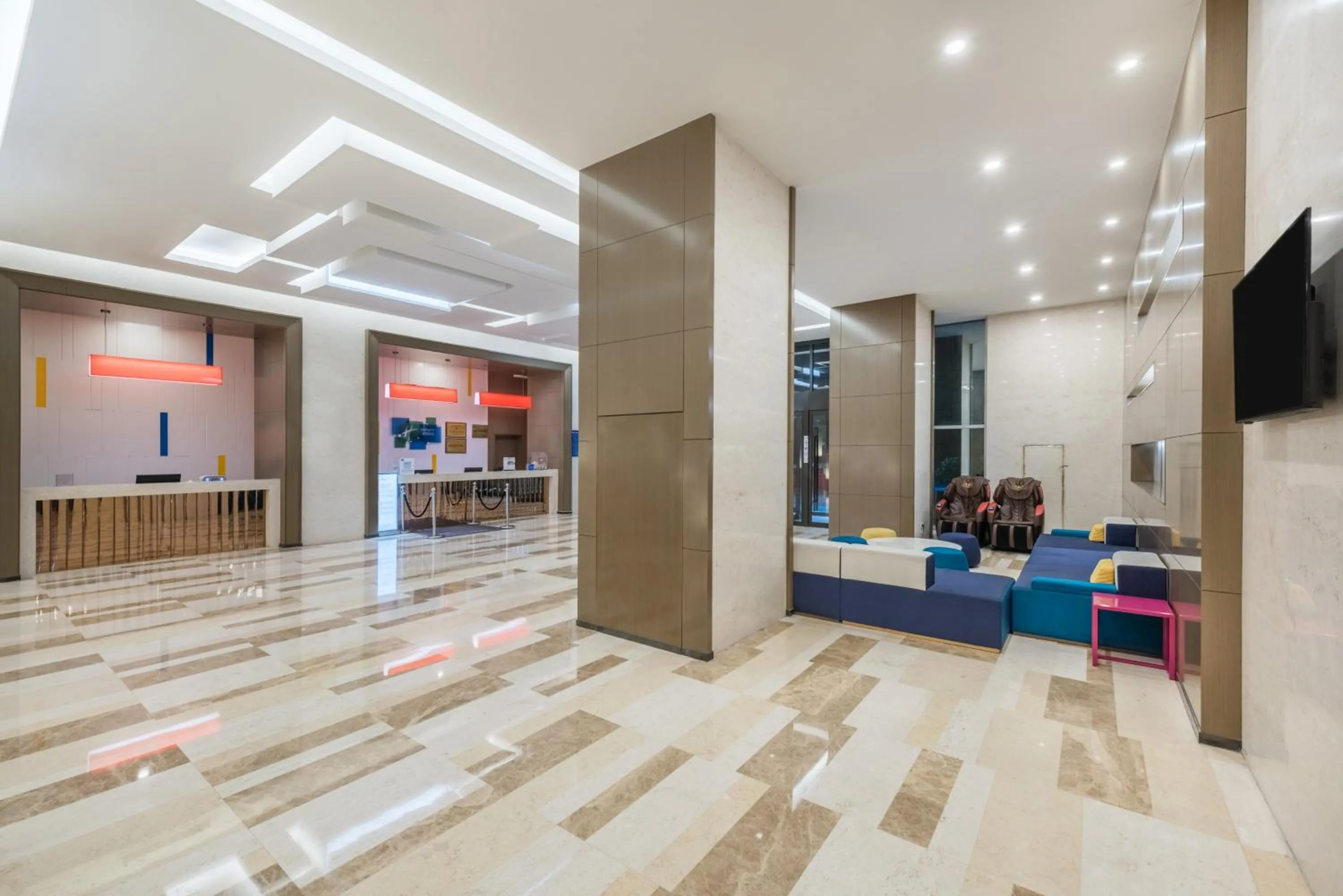 Property building in Holiday Inn Express Baoji City Centre by IHG