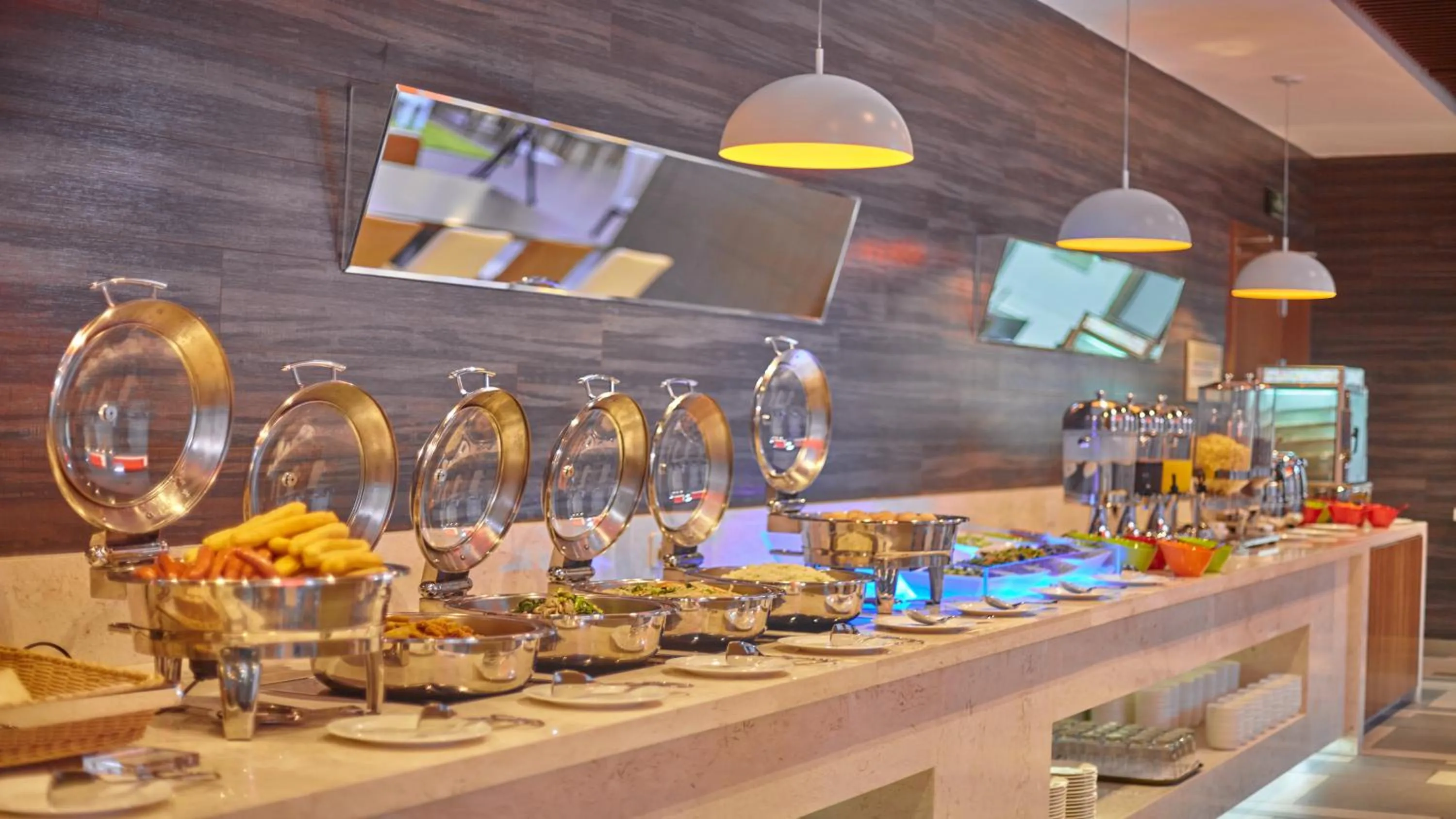 Breakfast in Holiday Inn Express Baoji City Centre by IHG