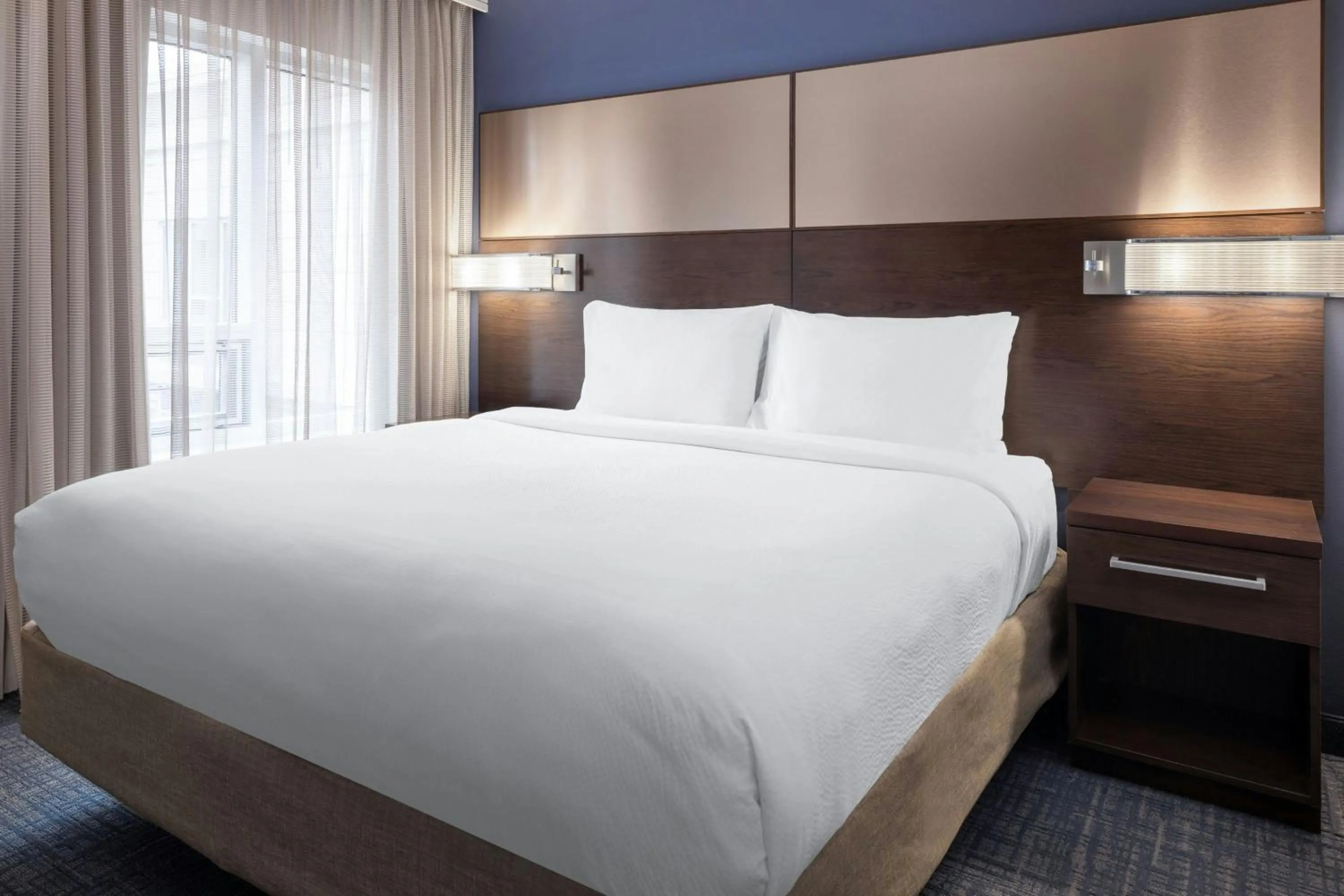 Bedroom, Bed in Residence Inn by Marriott Ann Arbor Downtown