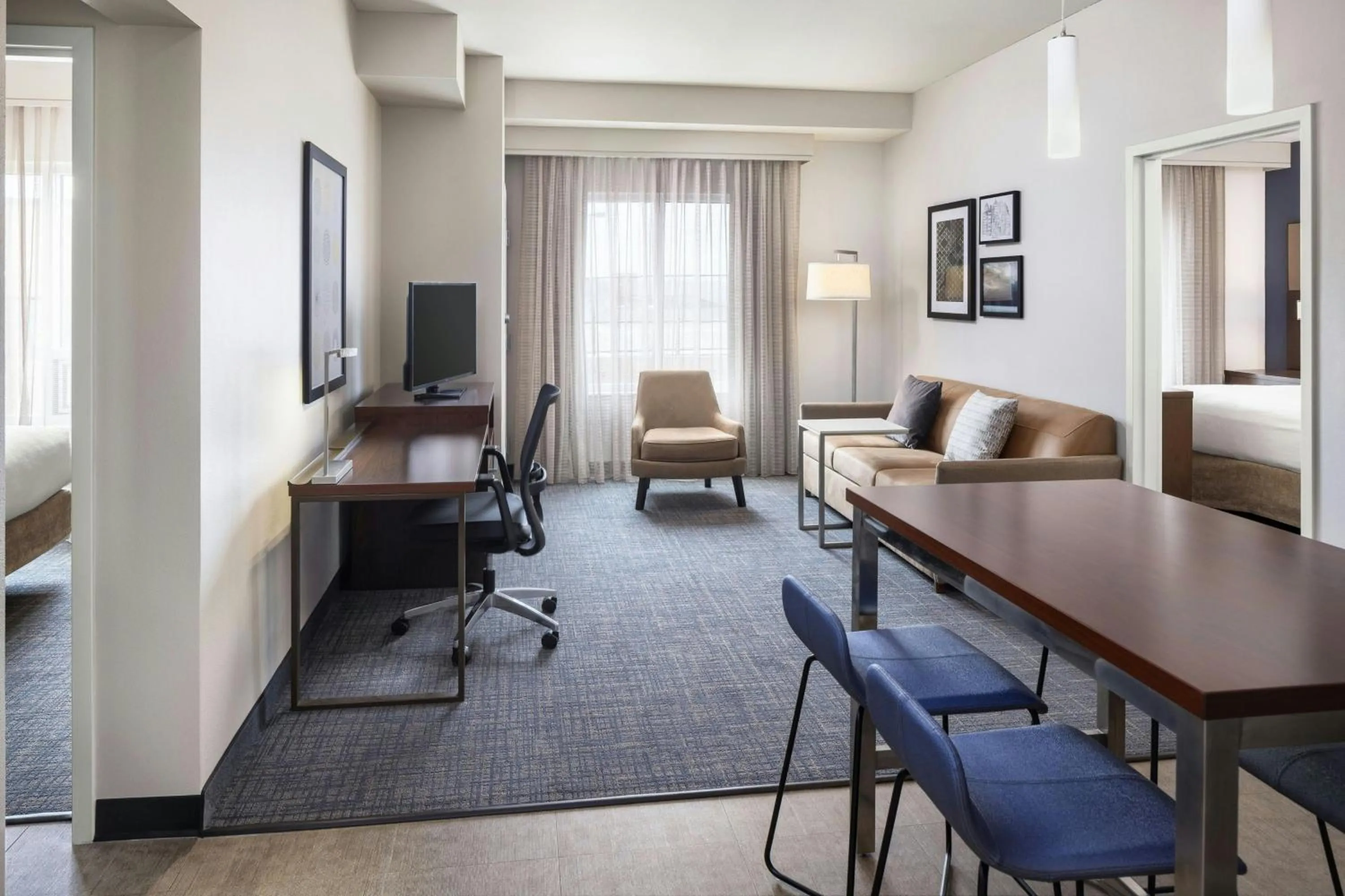 Living room in Residence Inn by Marriott Ann Arbor Downtown