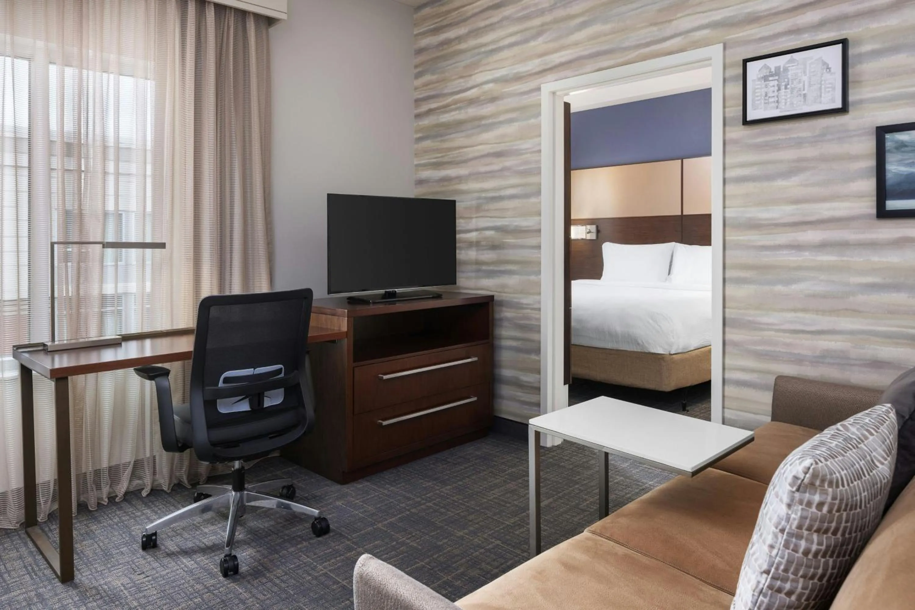 Living room in Residence Inn by Marriott Ann Arbor Downtown