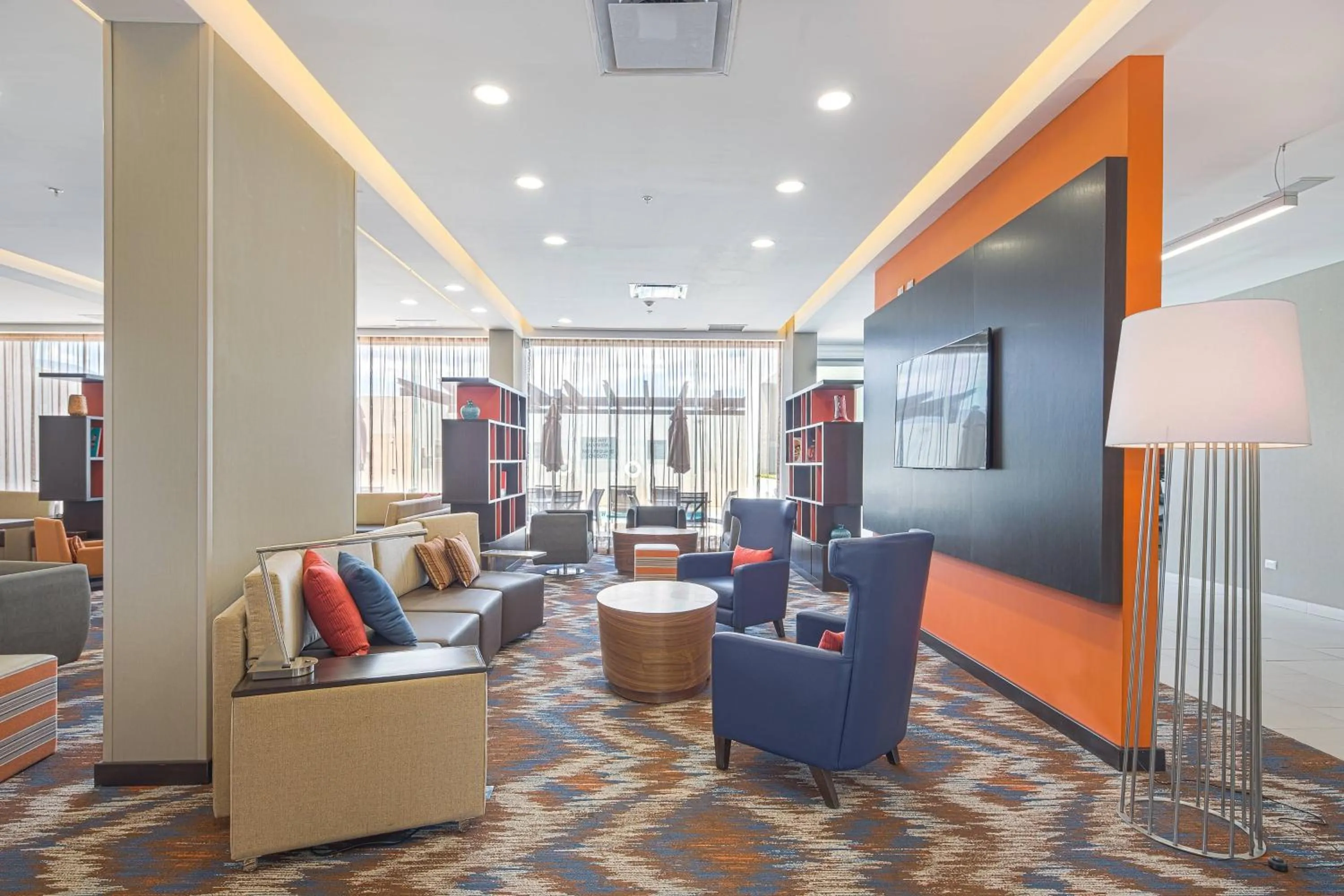 Lobby or reception in Courtyard by Marriott Saltillo