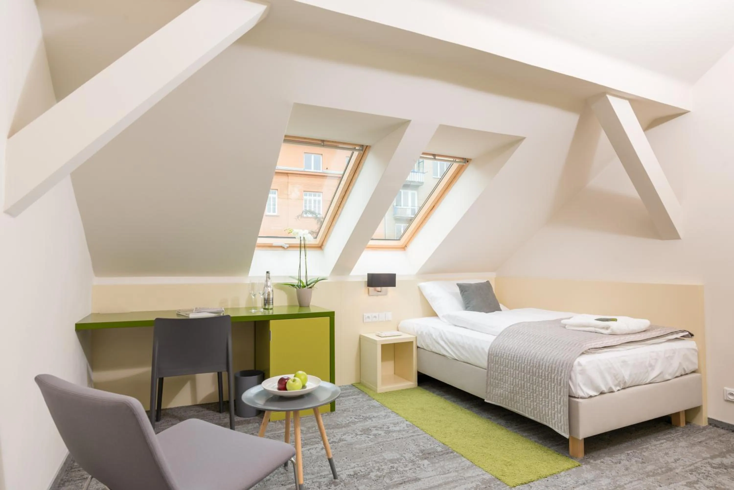 Day, Bed in Fairhotel