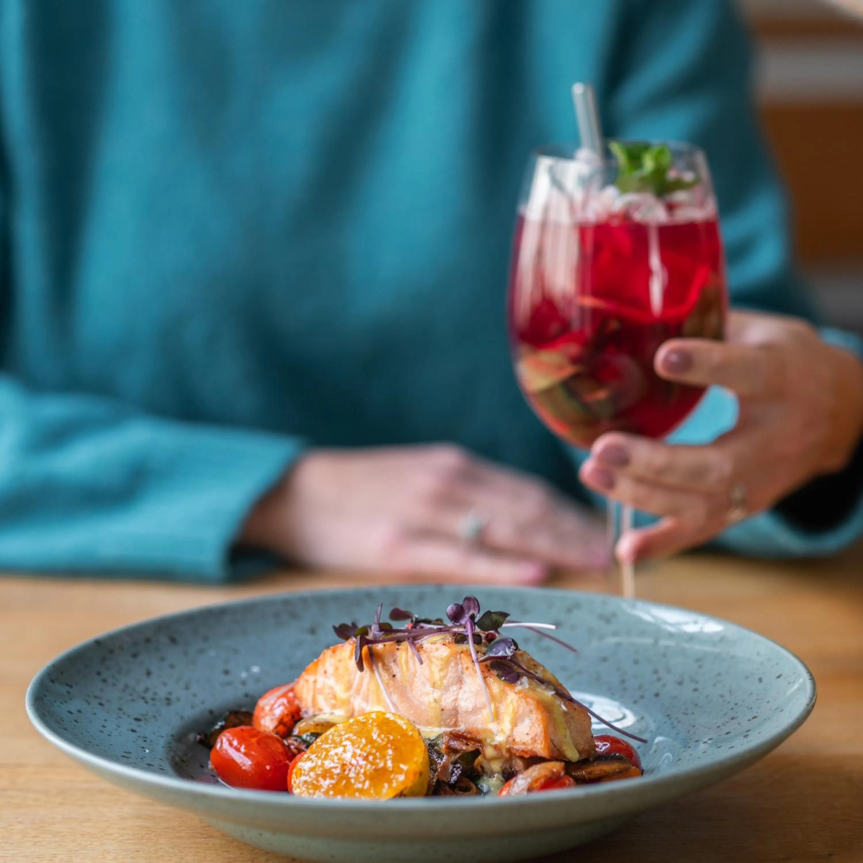 Restaurant/places to eat in Fairhotel