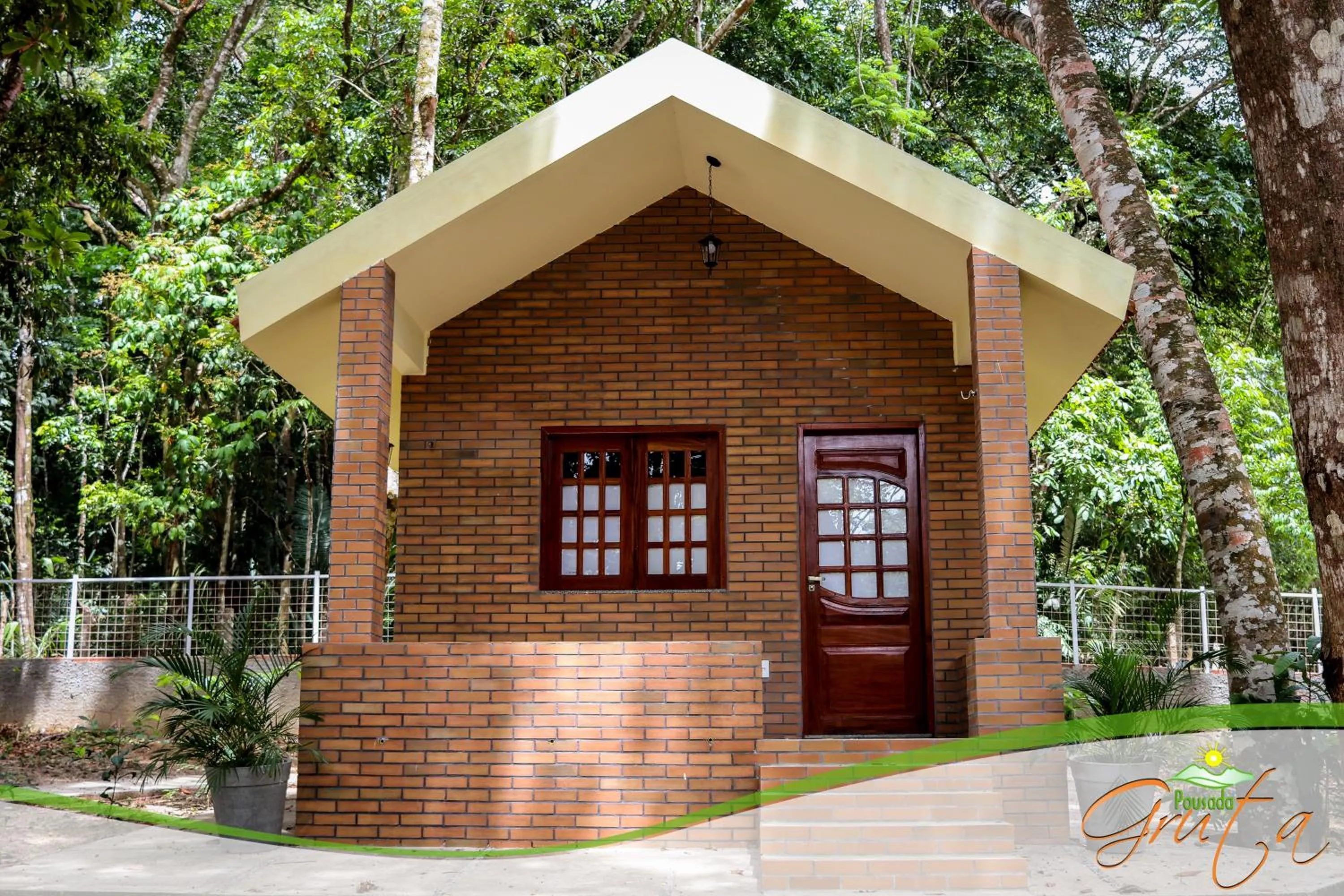 Property building in Pousada Gruta