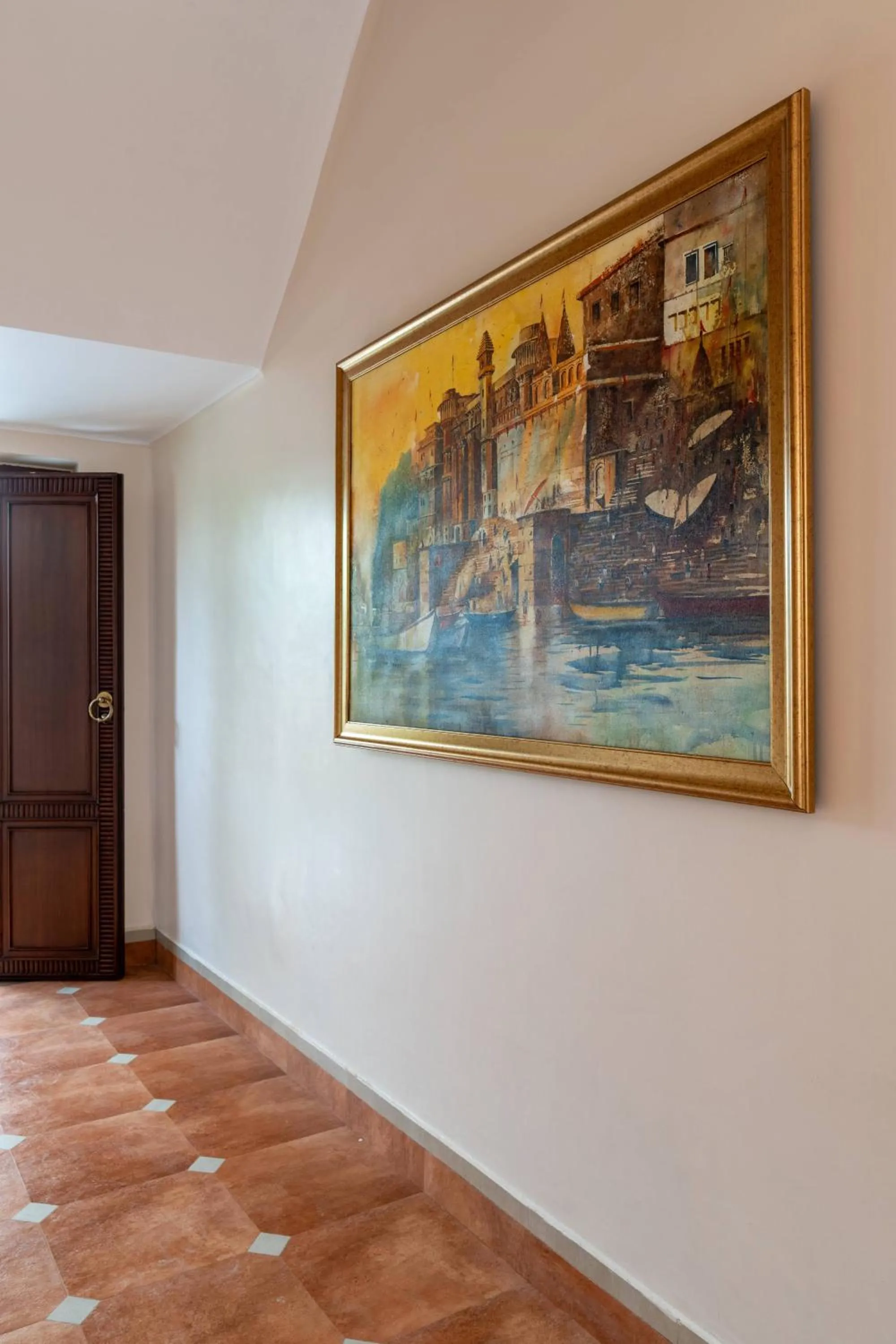 juSTa Luxe Kashi Parampara, Varanasi