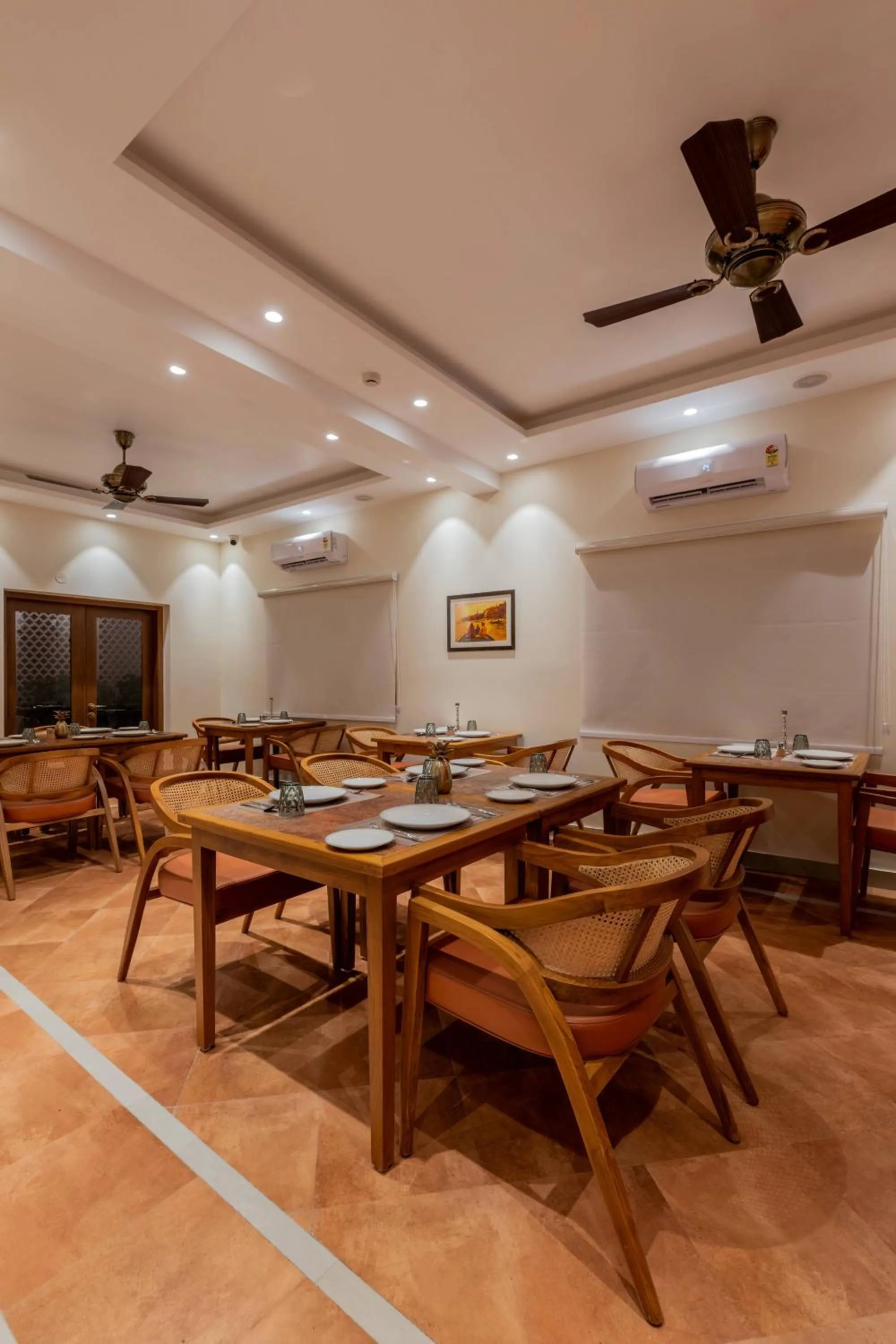 Restaurant/places to eat in juSTa Luxe Kashi Parampara, Varanasi