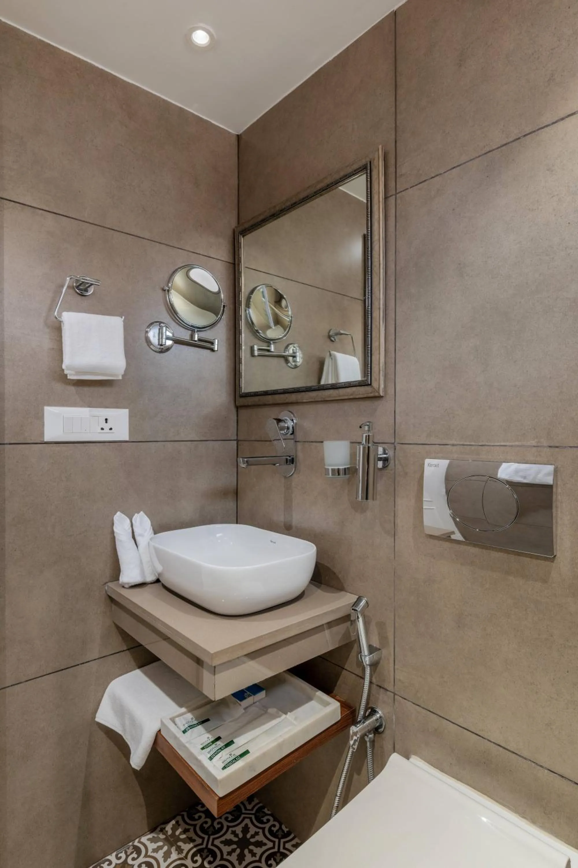 Bathroom in juSTa Luxe Kashi Parampara, Varanasi