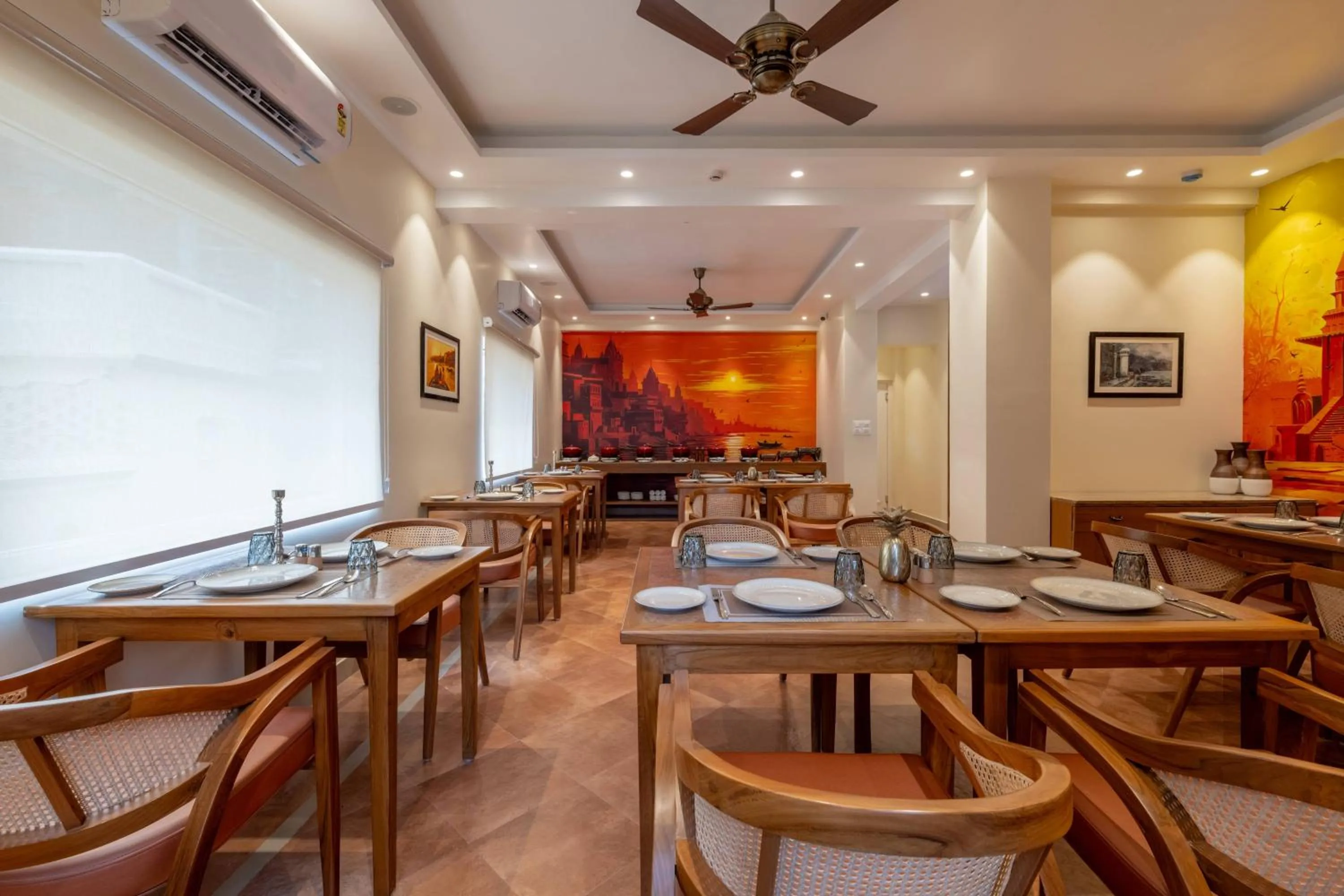 Restaurant/places to eat in juSTa Luxe Kashi Parampara, Varanasi