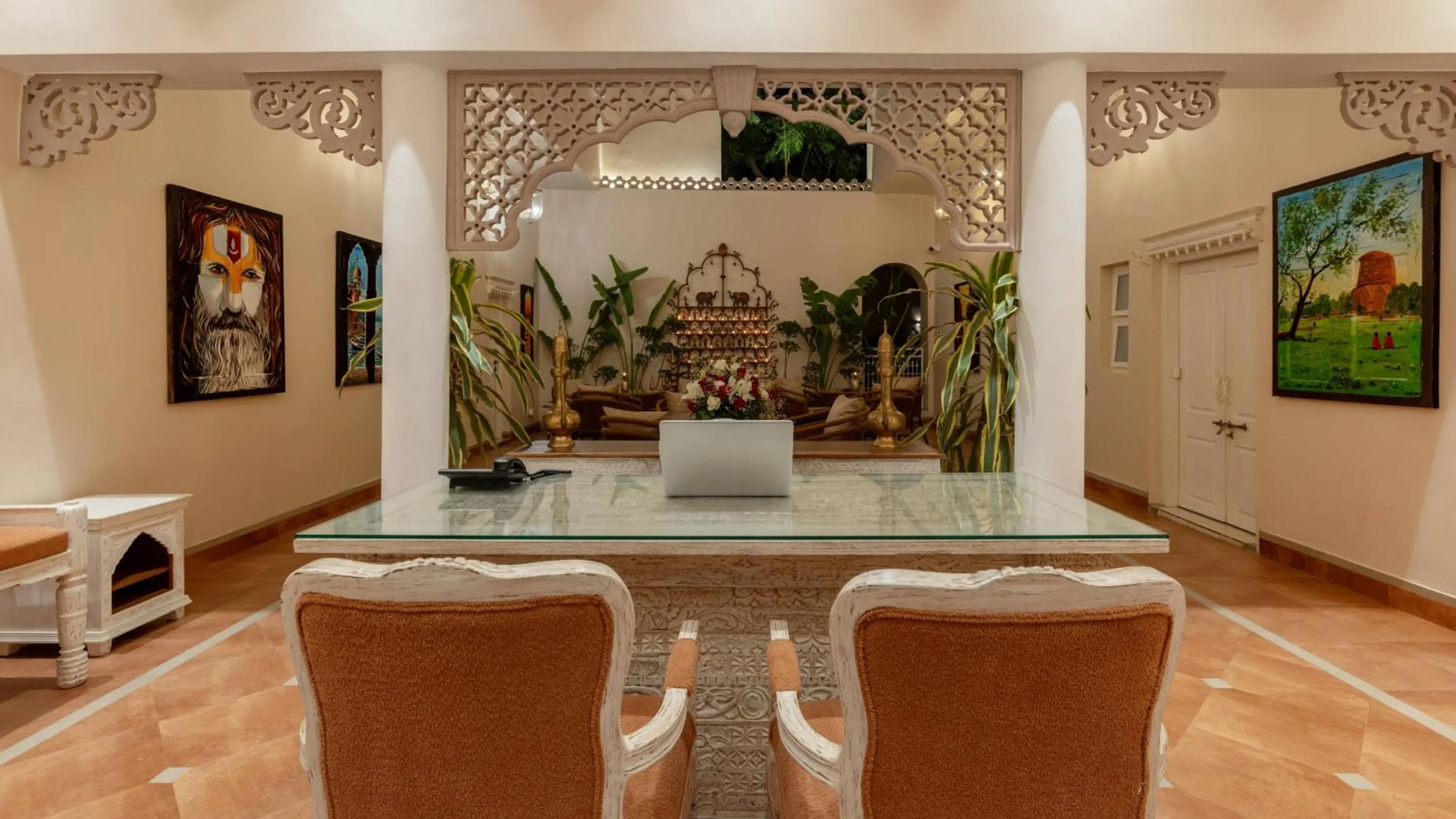 juSTa Luxe Kashi Parampara, Varanasi