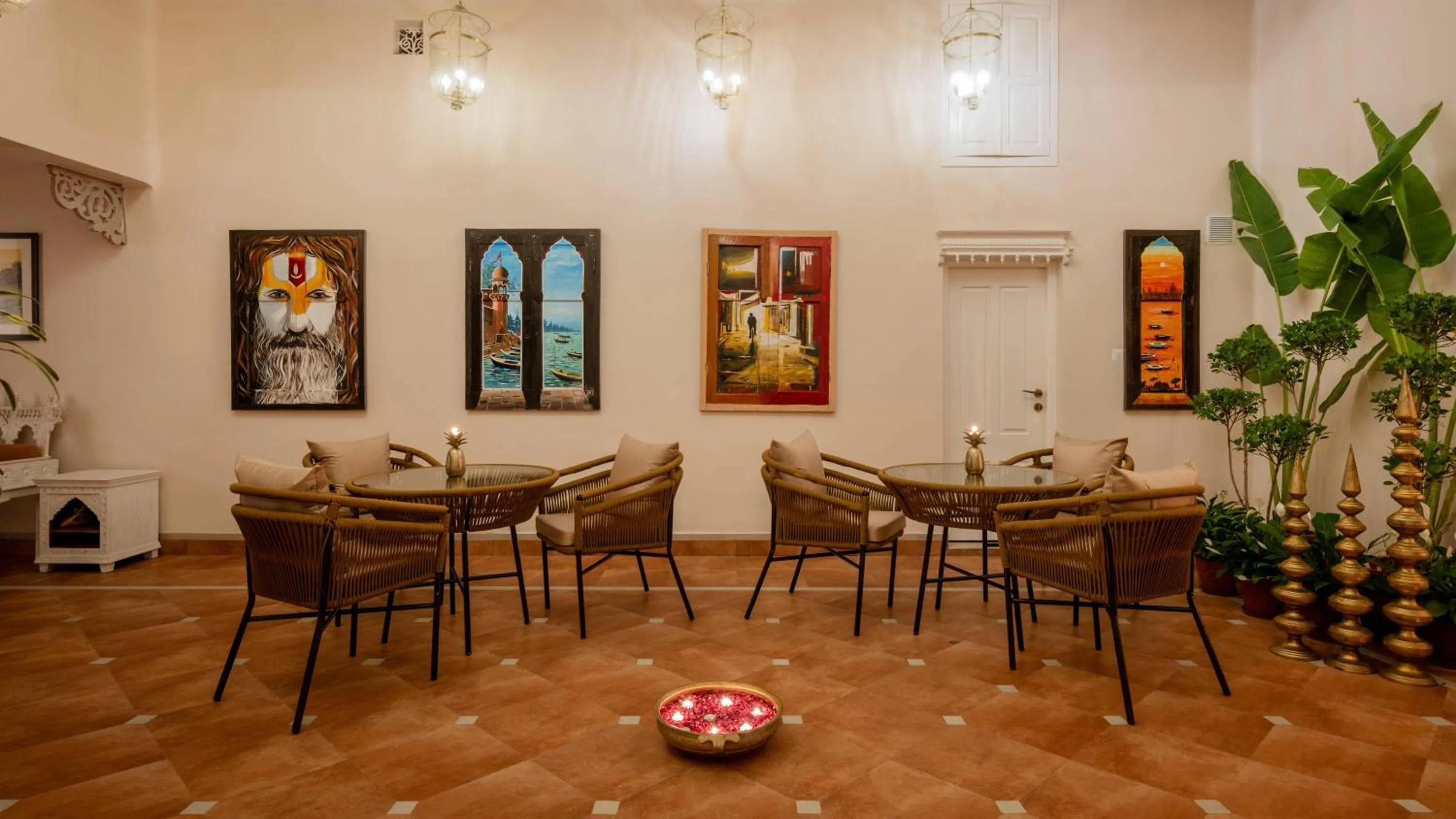 juSTa Luxe Kashi Parampara, Varanasi