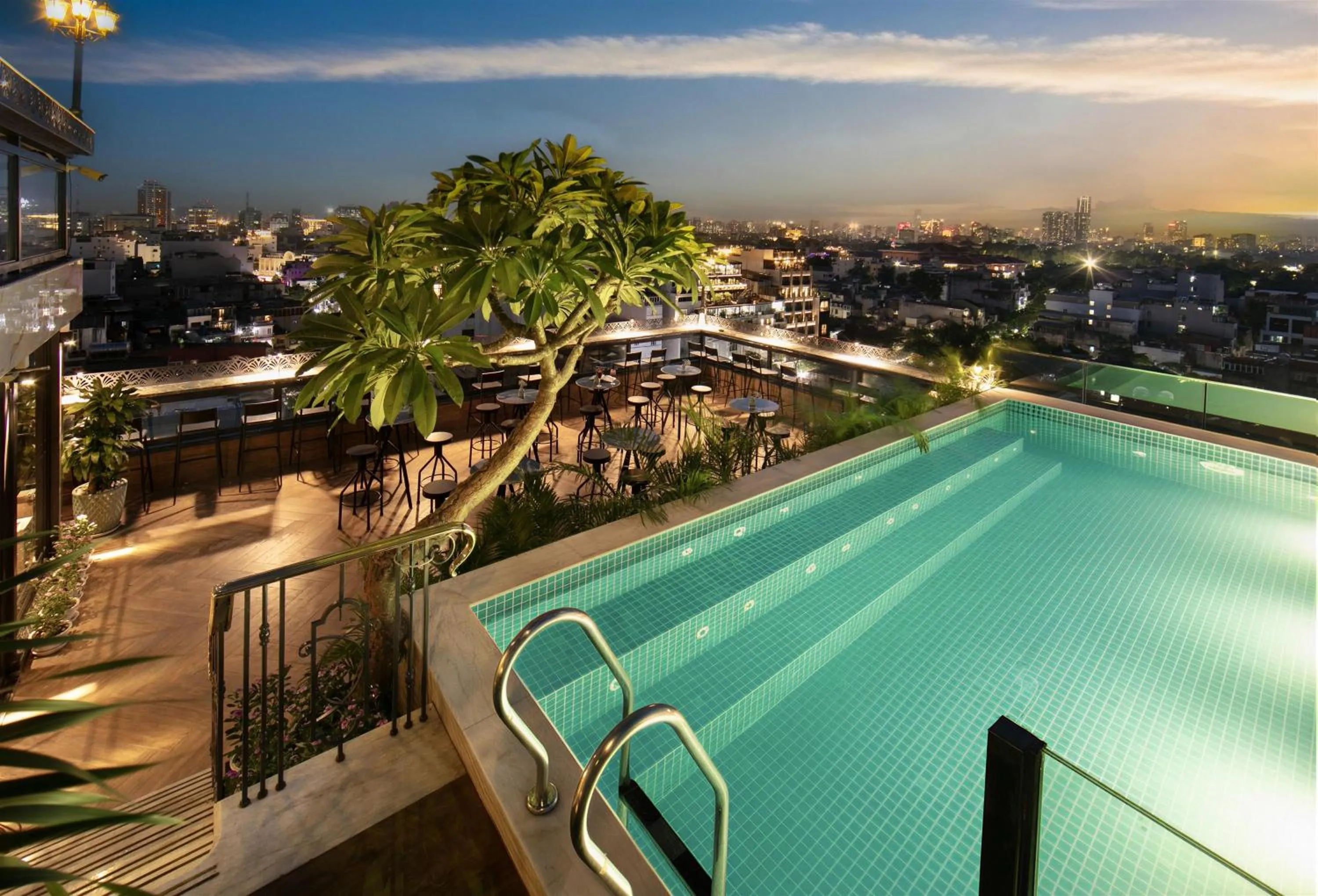 Lounge or bar in Proverb Hotel Hanoi