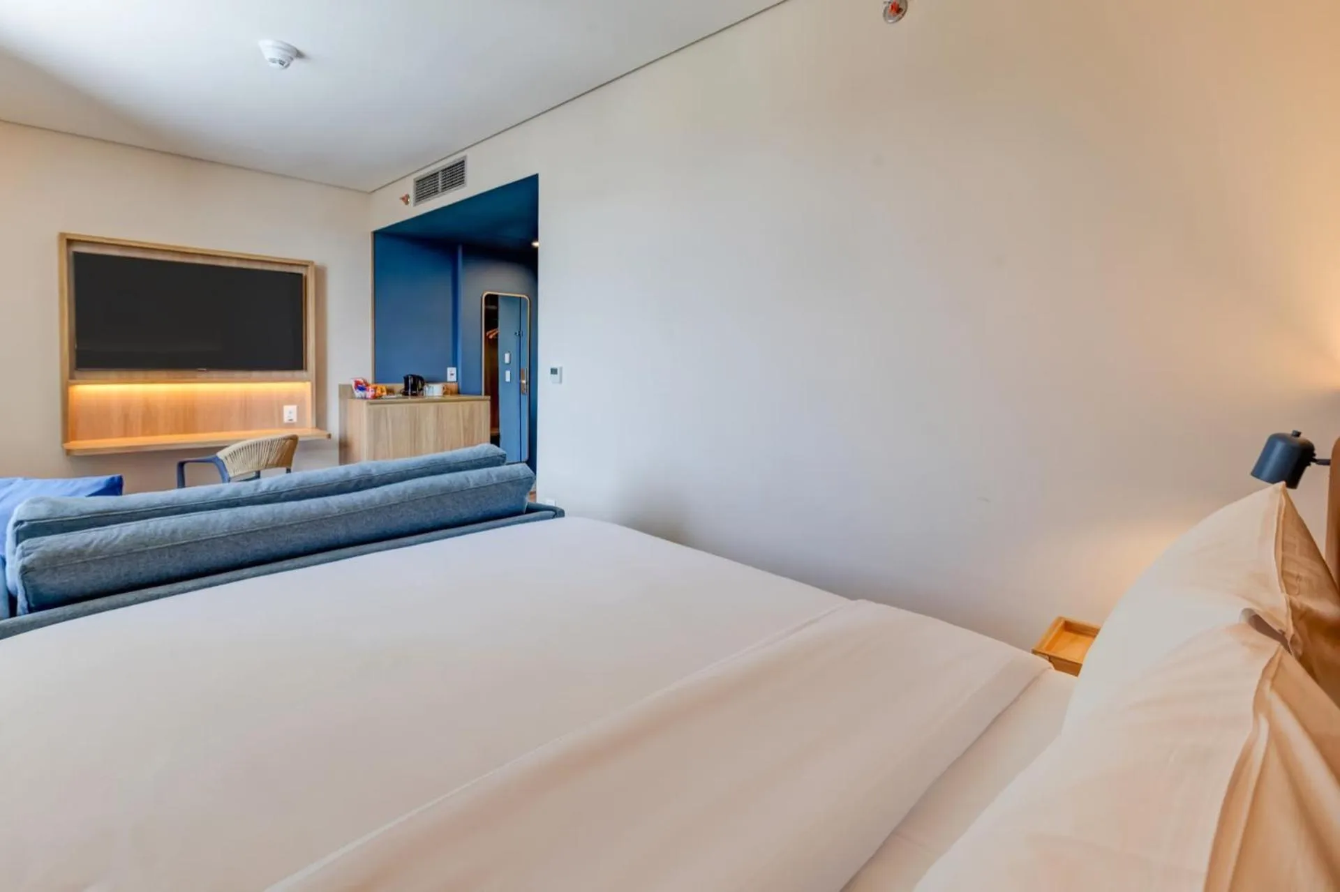 Bedroom, Bed in Hampton By Hilton Caraguatatuba Serramar