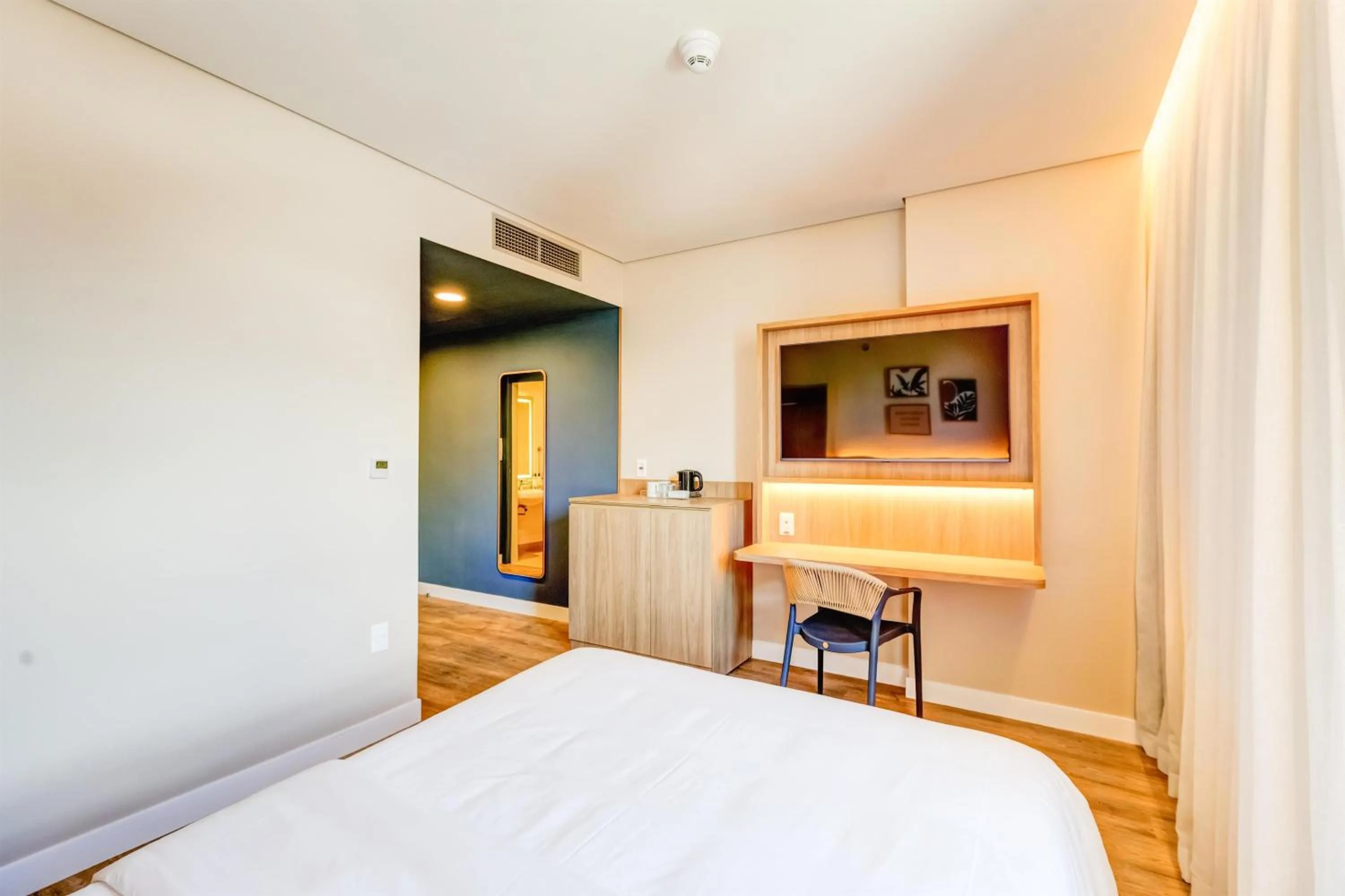 Bedroom, Bed in Hampton By Hilton Caraguatatuba Serramar