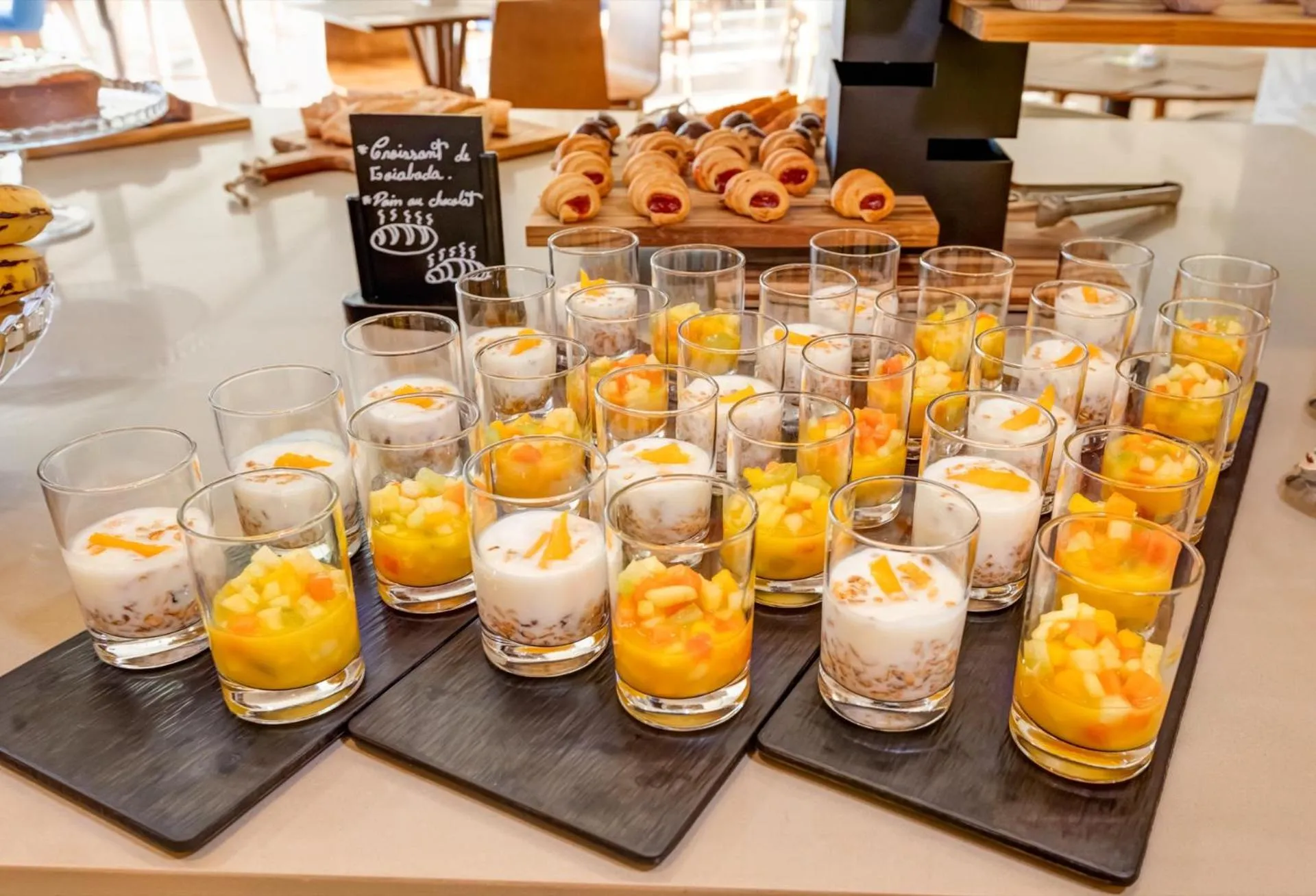 Breakfast in Hampton By Hilton Caraguatatuba Serramar