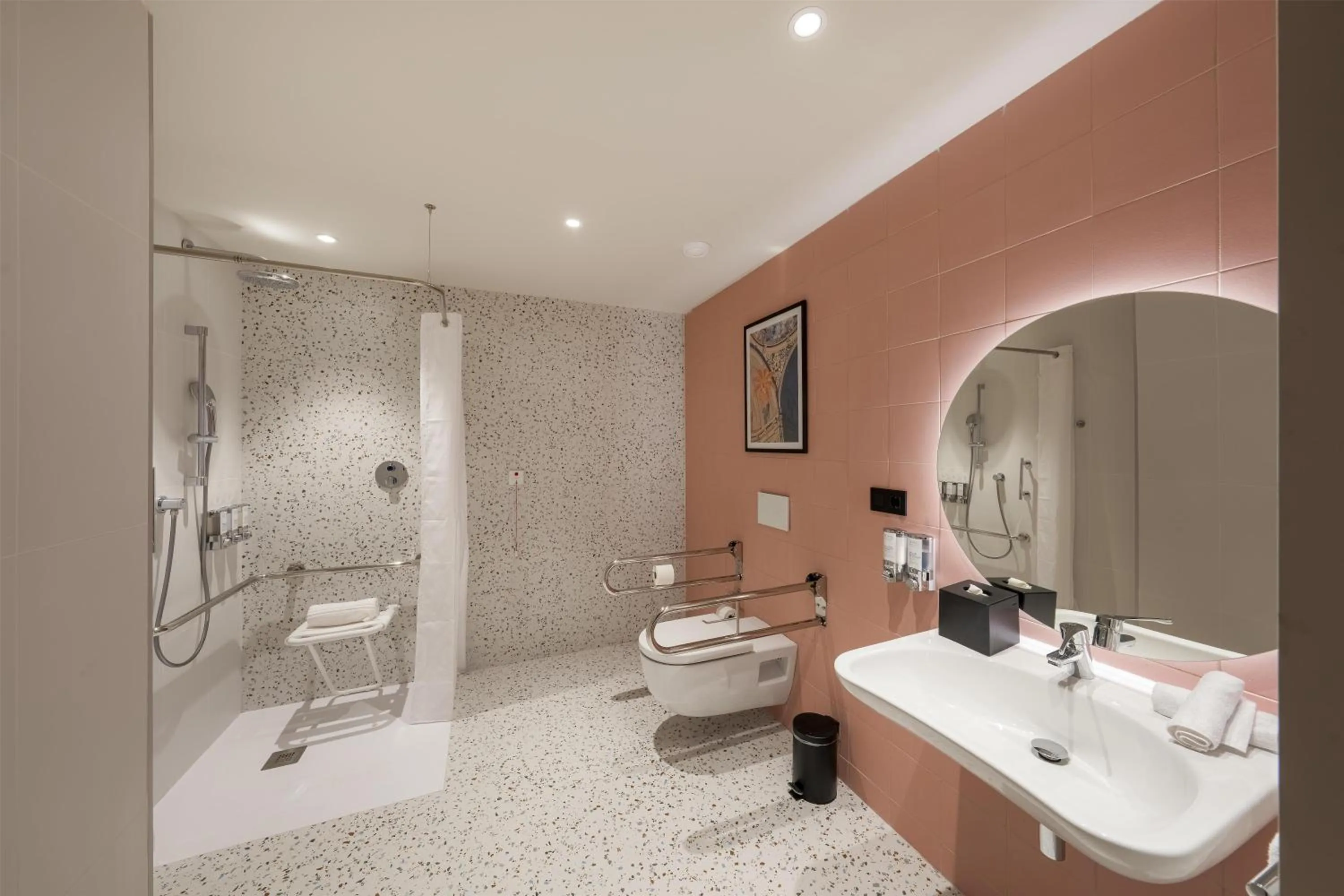 Bathroom in Hampton By Hilton Alicante Airport