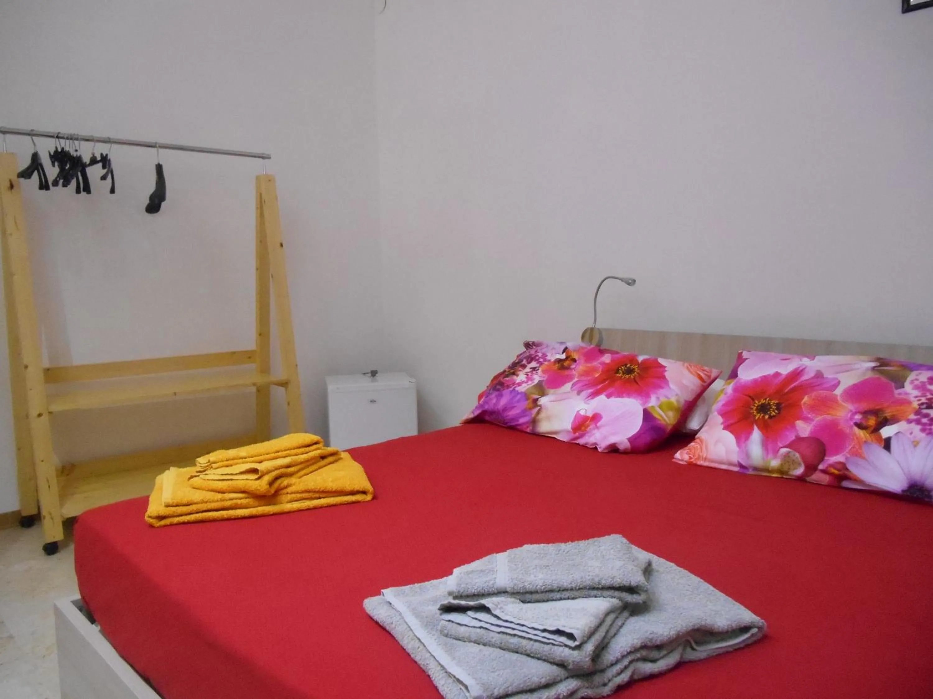 Bedroom, Bed in Monterussi Bed and Breakfast