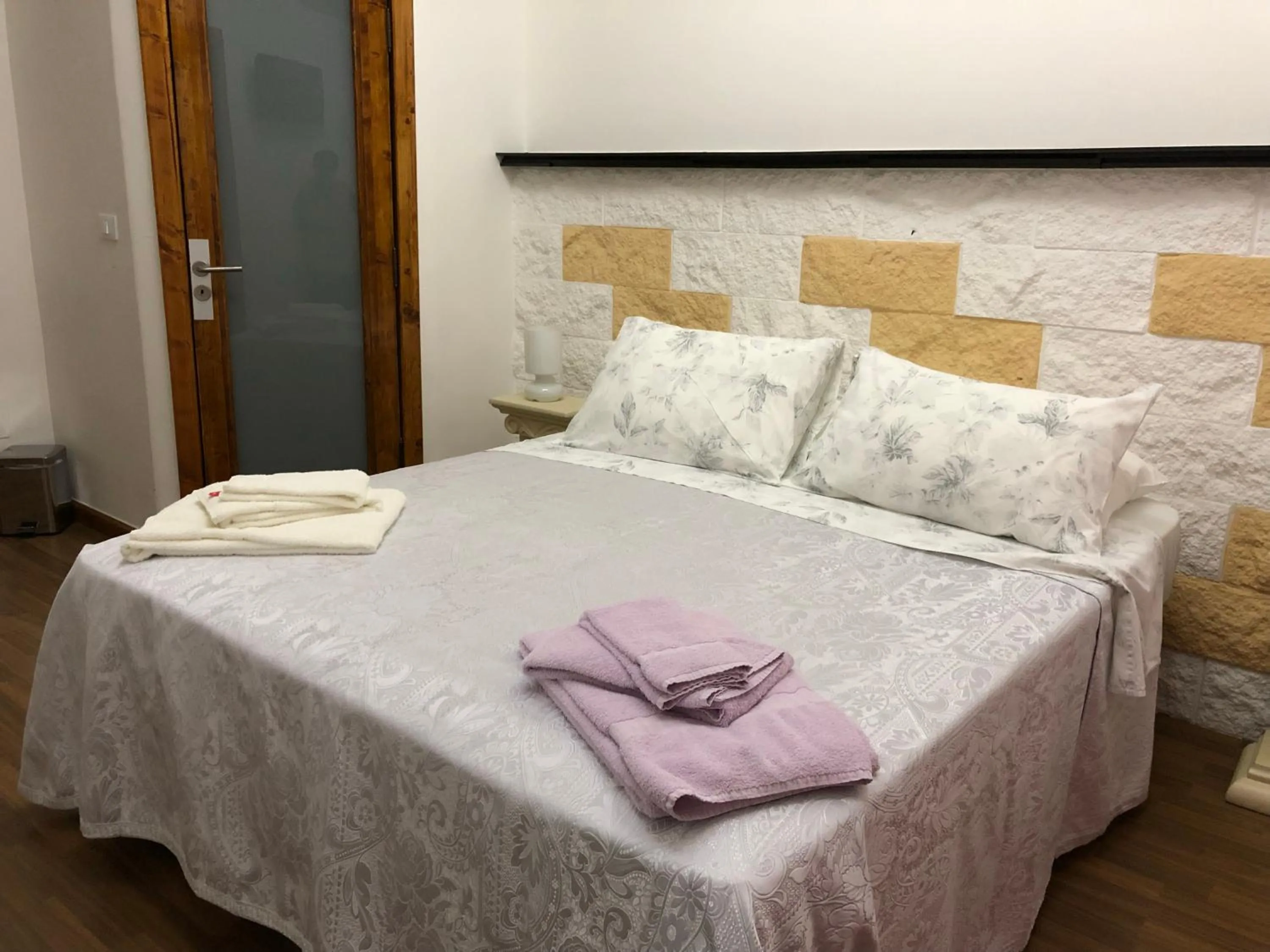 Bedroom, Bed in Monterussi Bed and Breakfast