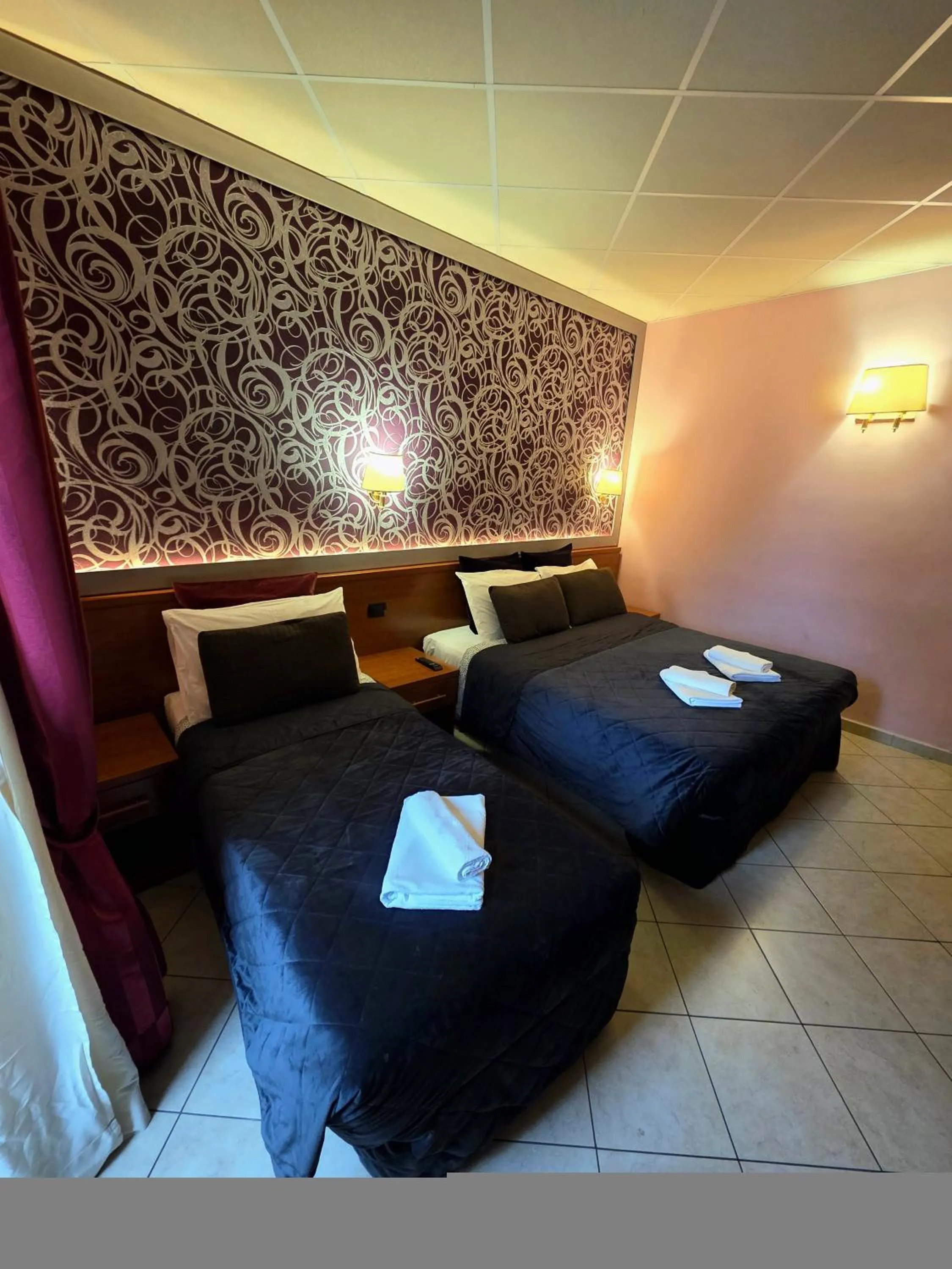 Bed in Ad Hoc Domus Colosseo