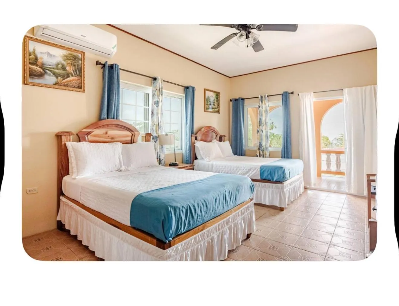 Bed in Brytan Villa