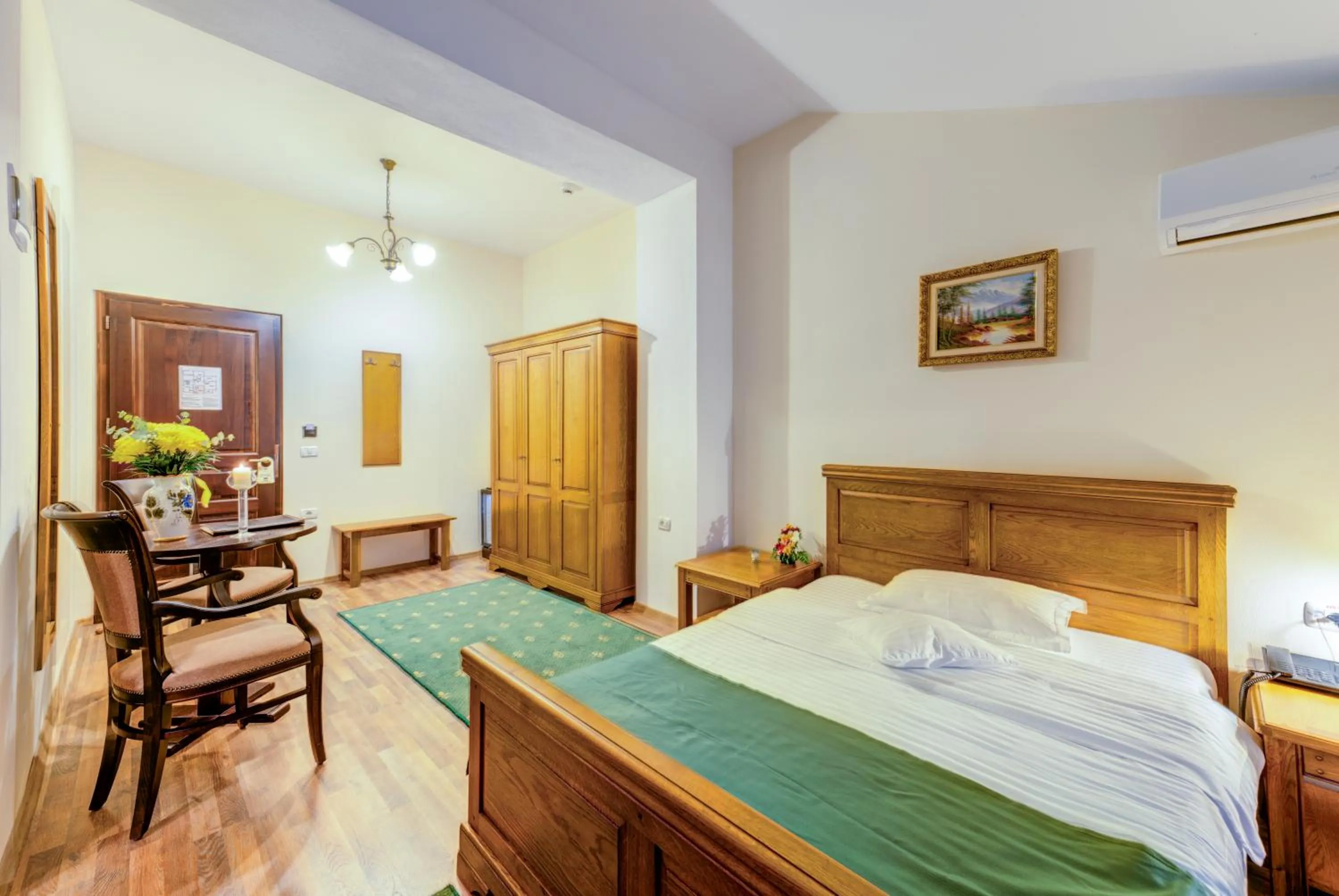 Photo of the whole room, Bed in Karlhof