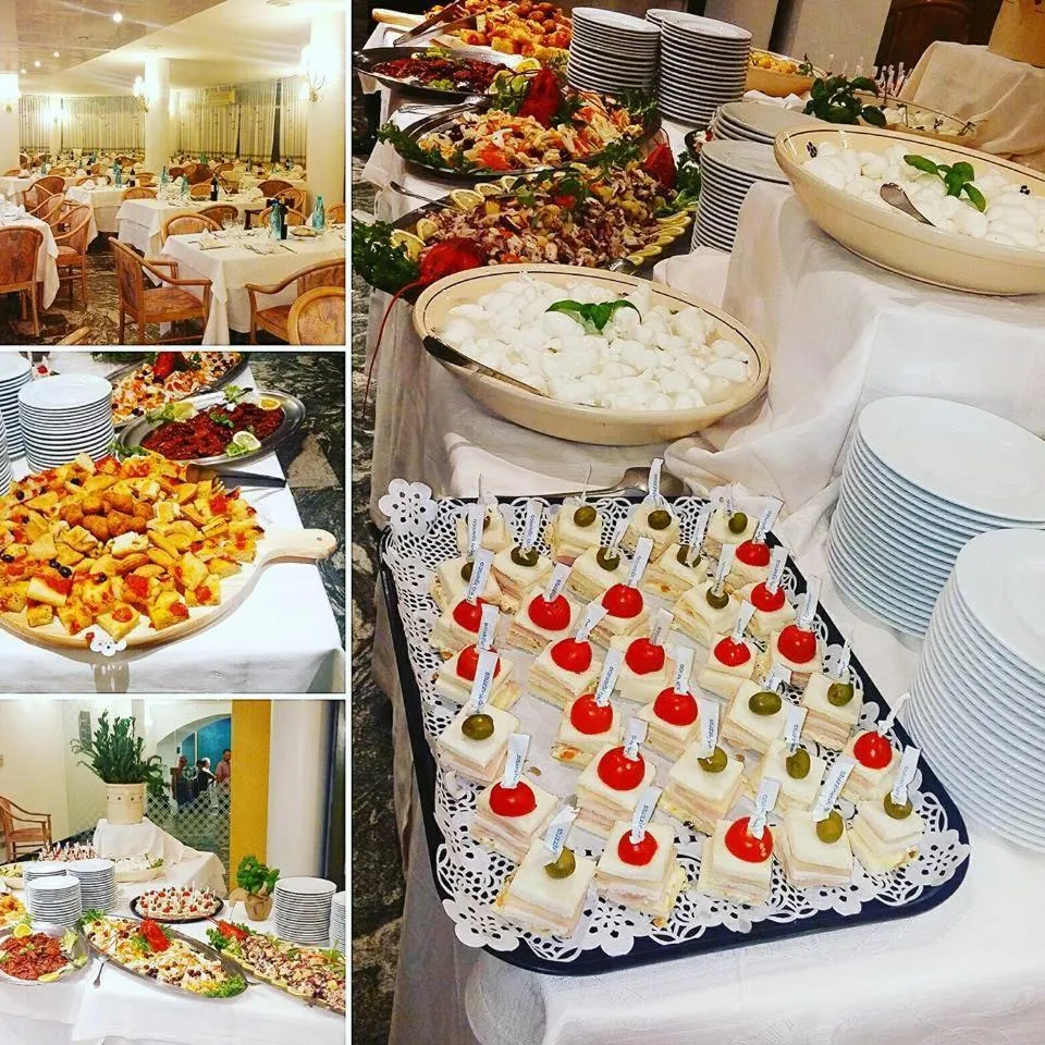 Food in Eden Beach Club