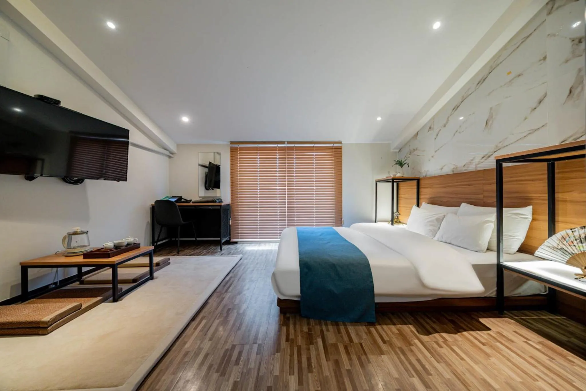 Bed in Suwon Dono1796 Hotel