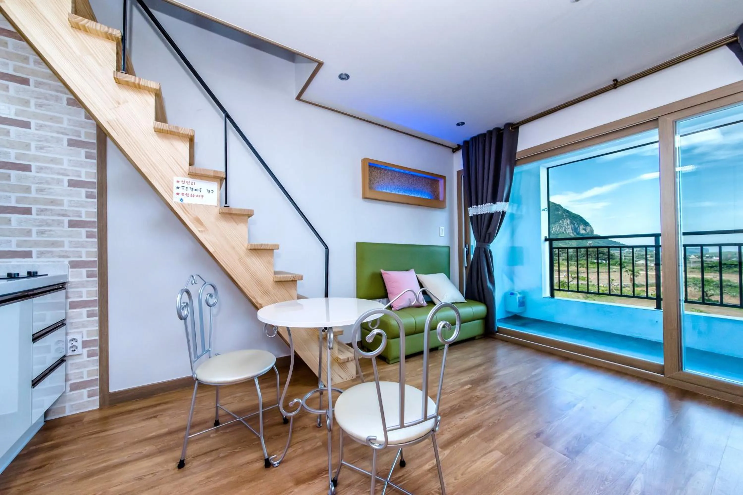 Decorative detail in Narsha Resort