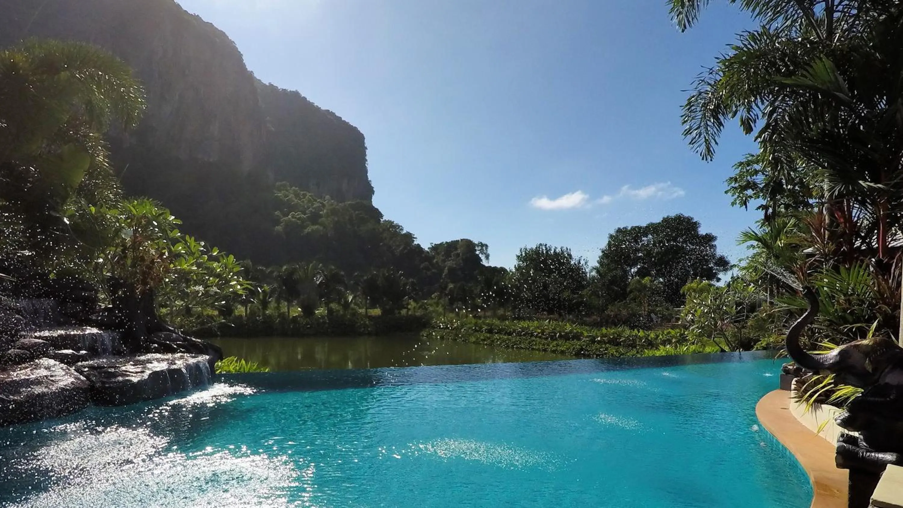 Mountain view in Saifon Villas 5 Bedroom Pool Villa