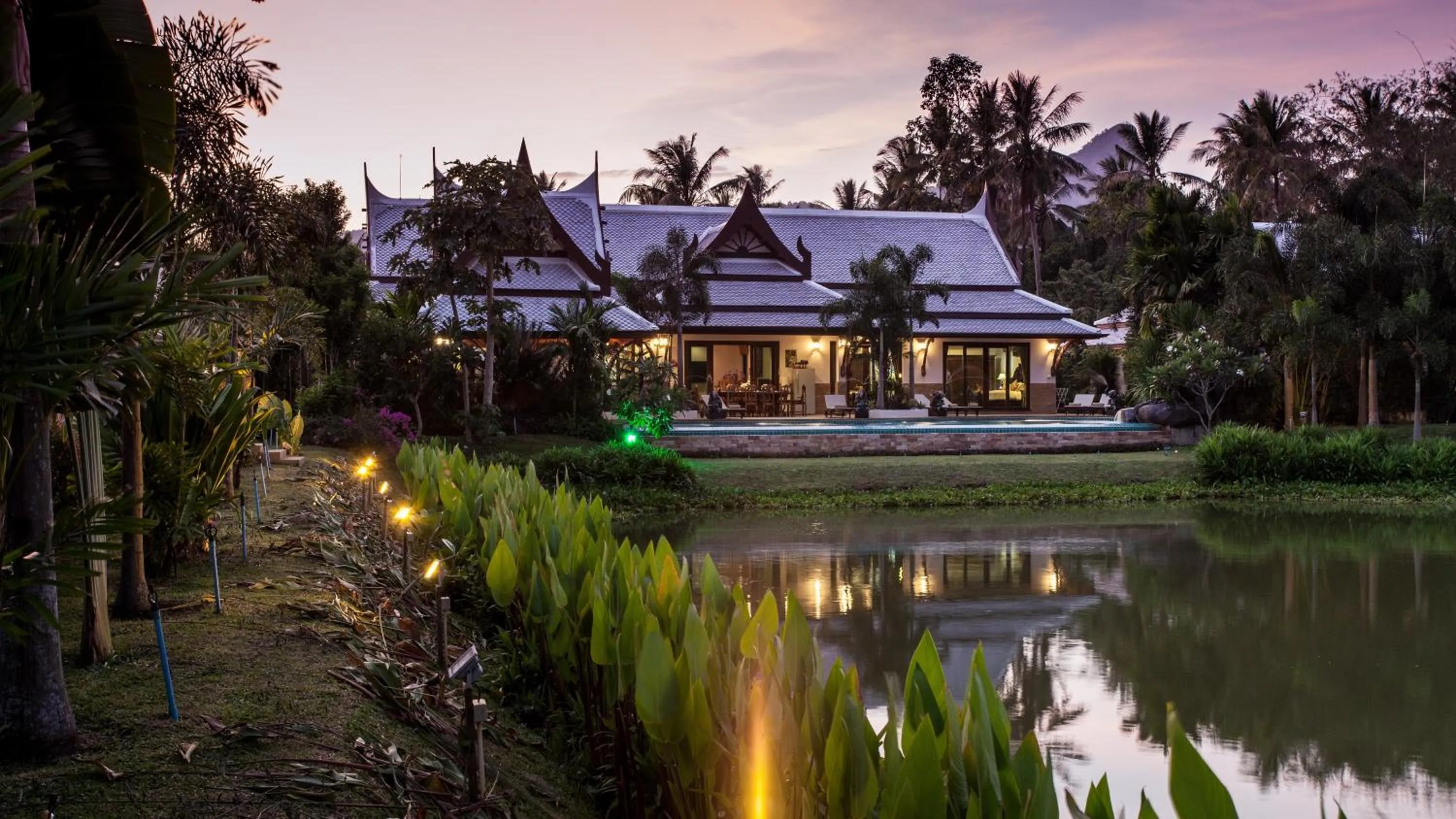 Property building in Saifon Villas 5 Bedroom Pool Villa