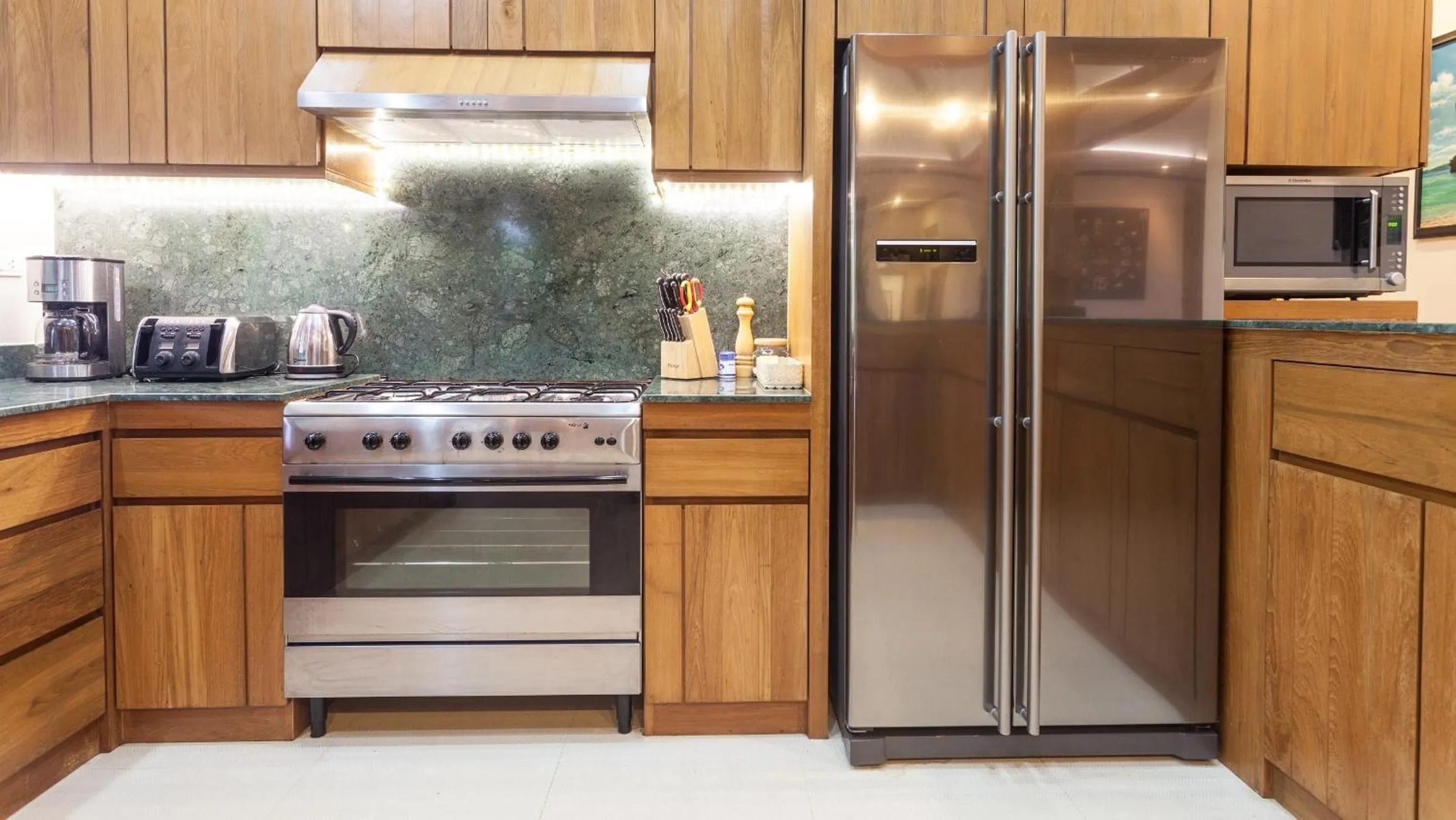 Saifon Villas 5 Bedroom Pool Villa