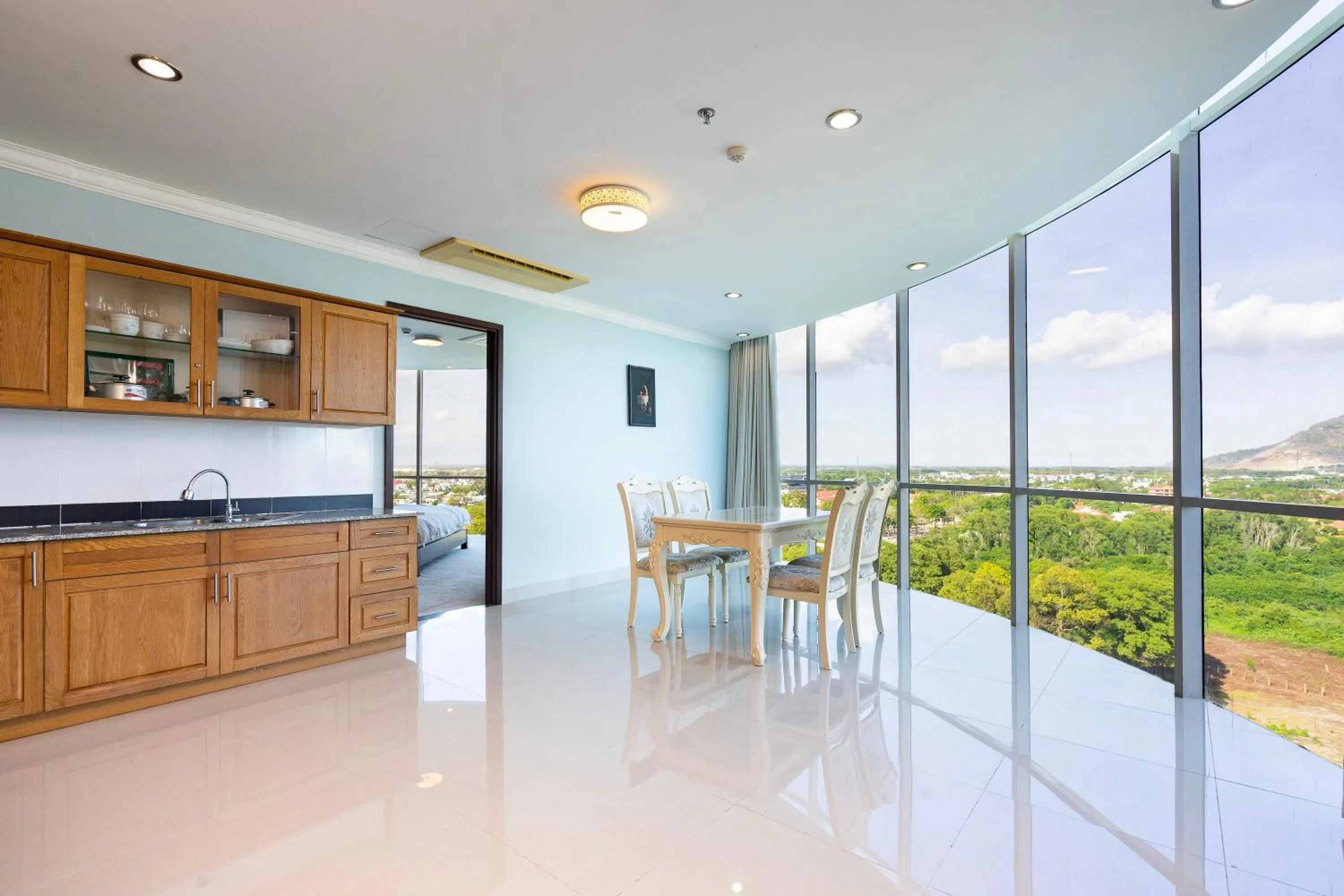 Kitchen or kitchenette in PHU MY HARBOUR HOTEL - Old Golf Phu My Hotel