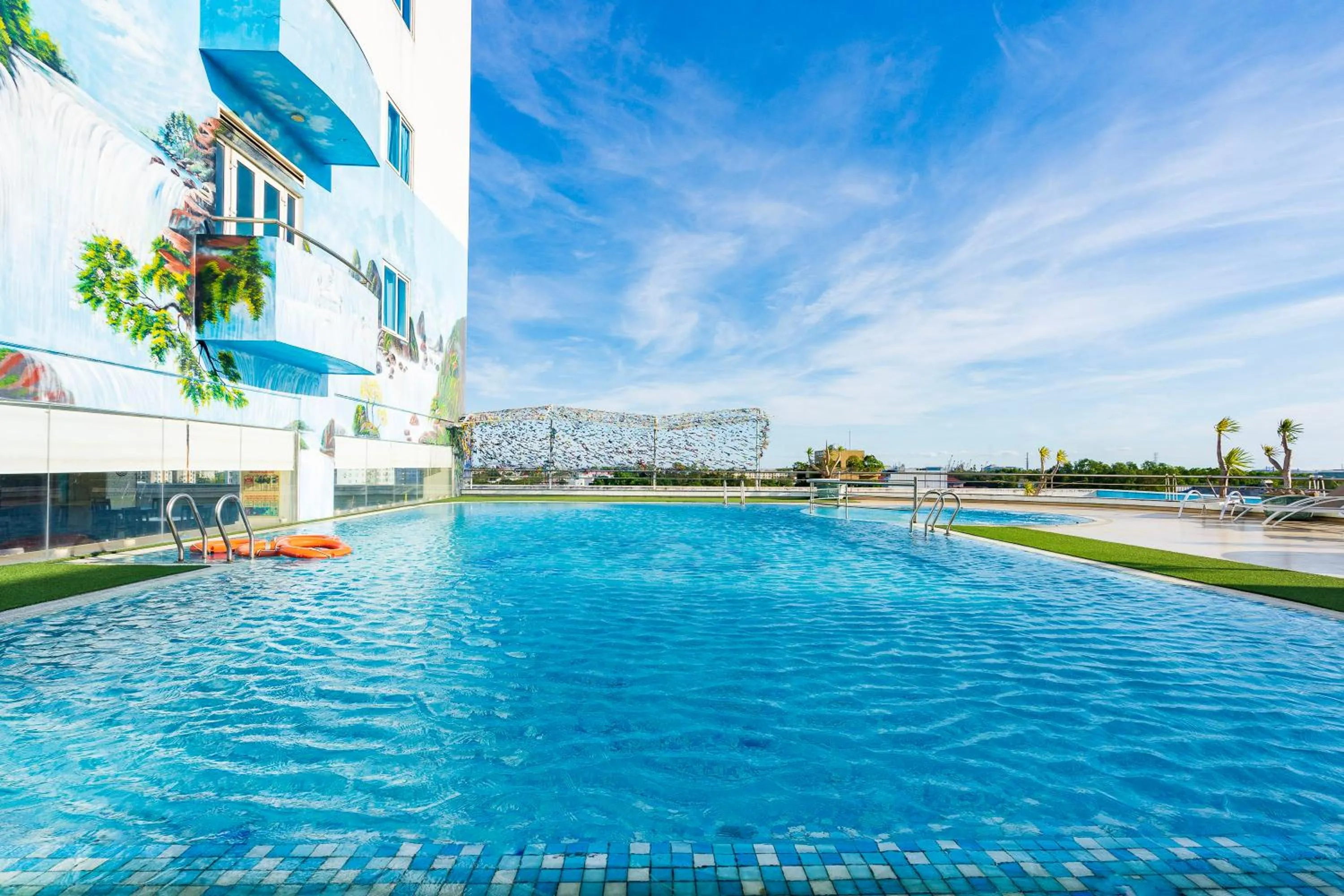 Swimming pool in PHU MY HARBOUR HOTEL - Old Golf Phu My Hotel