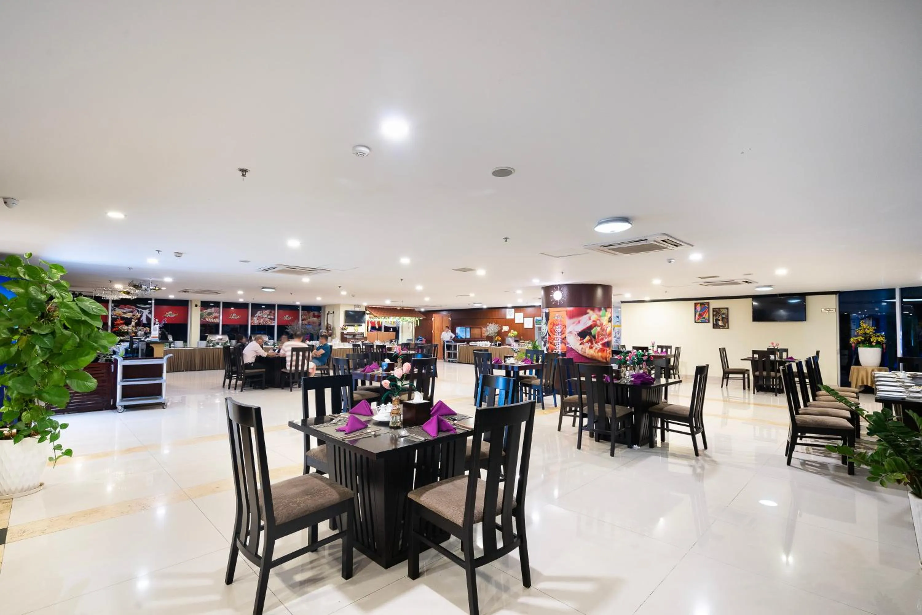 Restaurant/places to eat in PHU MY HARBOUR HOTEL - Old Golf Phu My Hotel