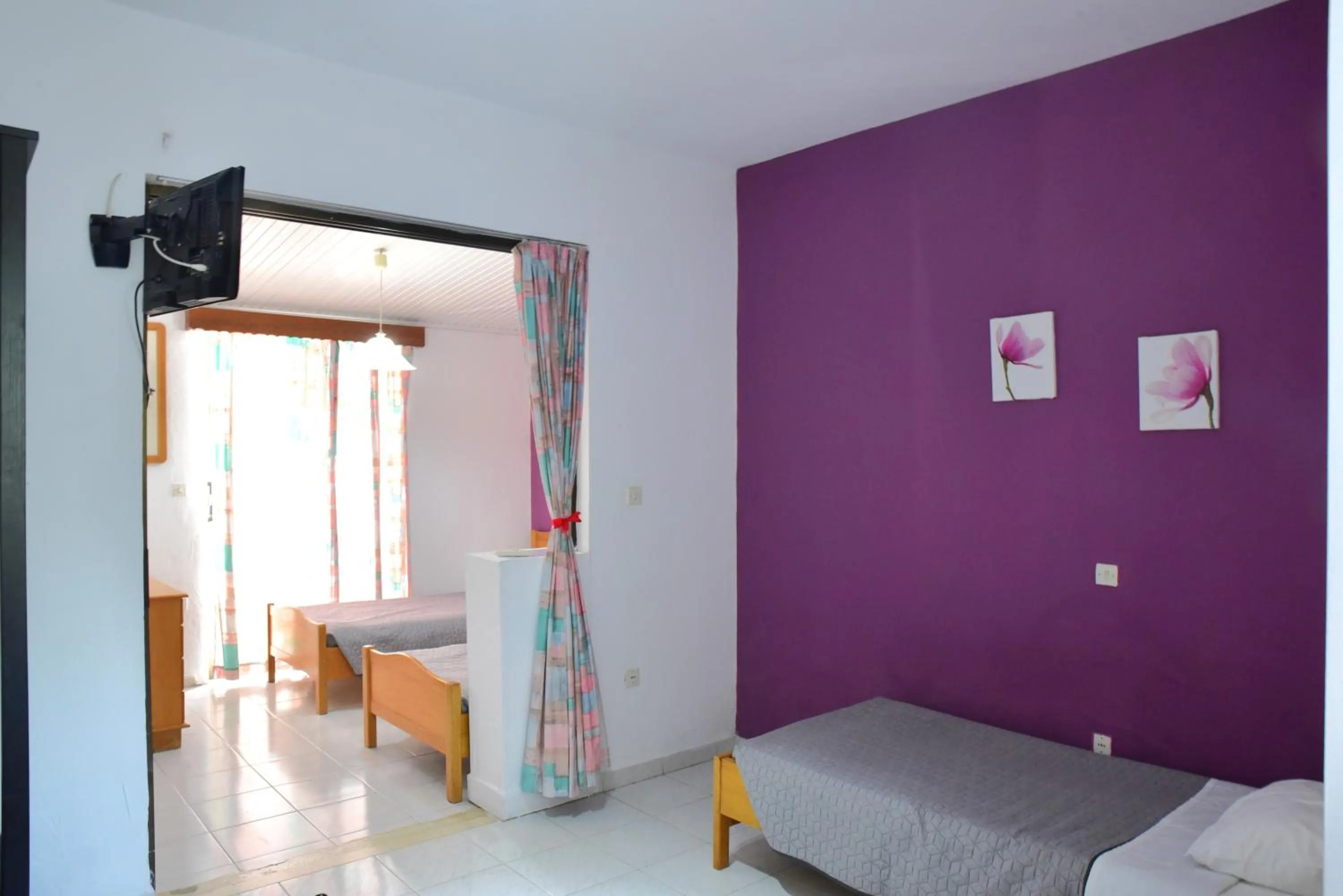 Bed in Roseberry Studios