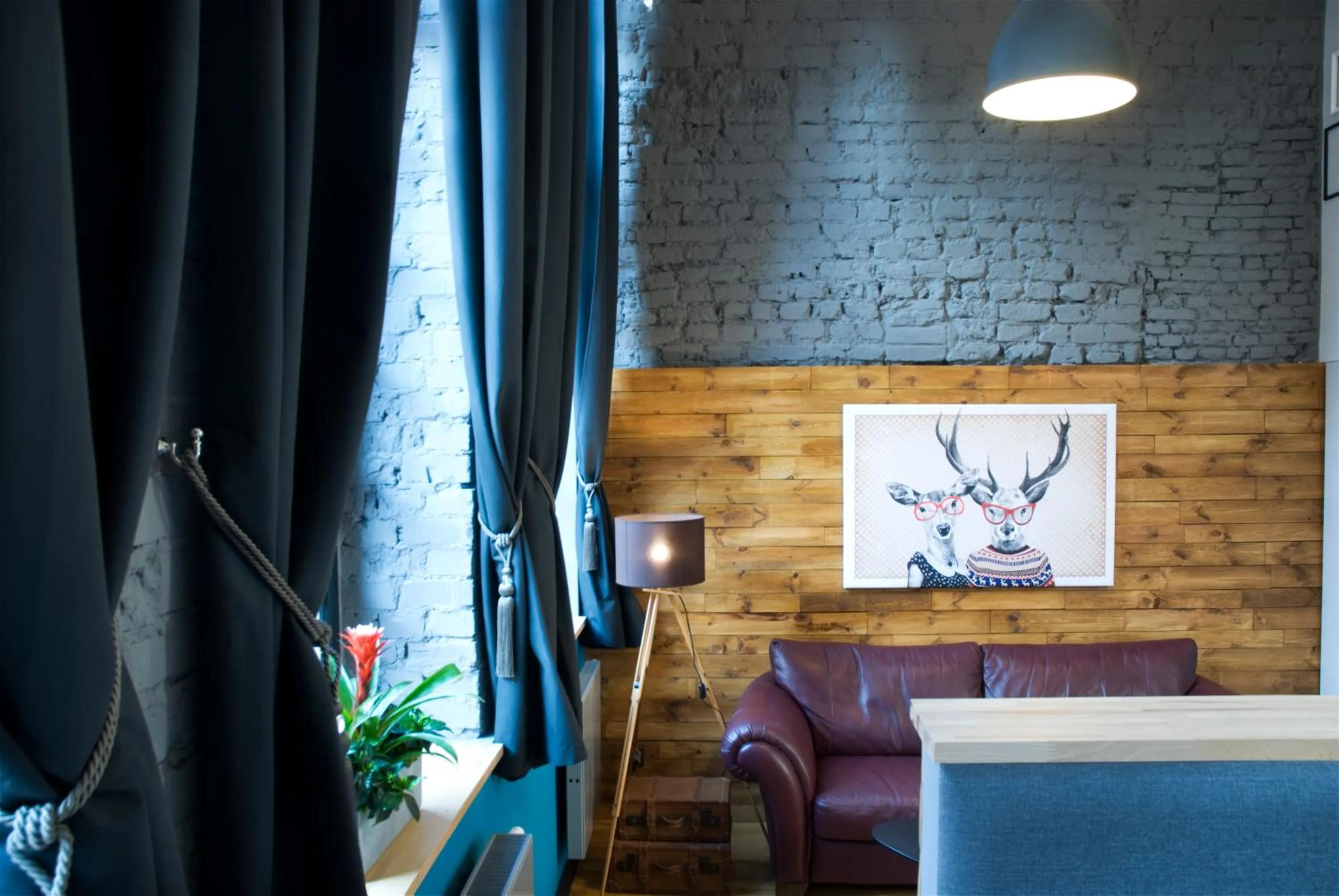 Living room in Black Swan House, Old Town