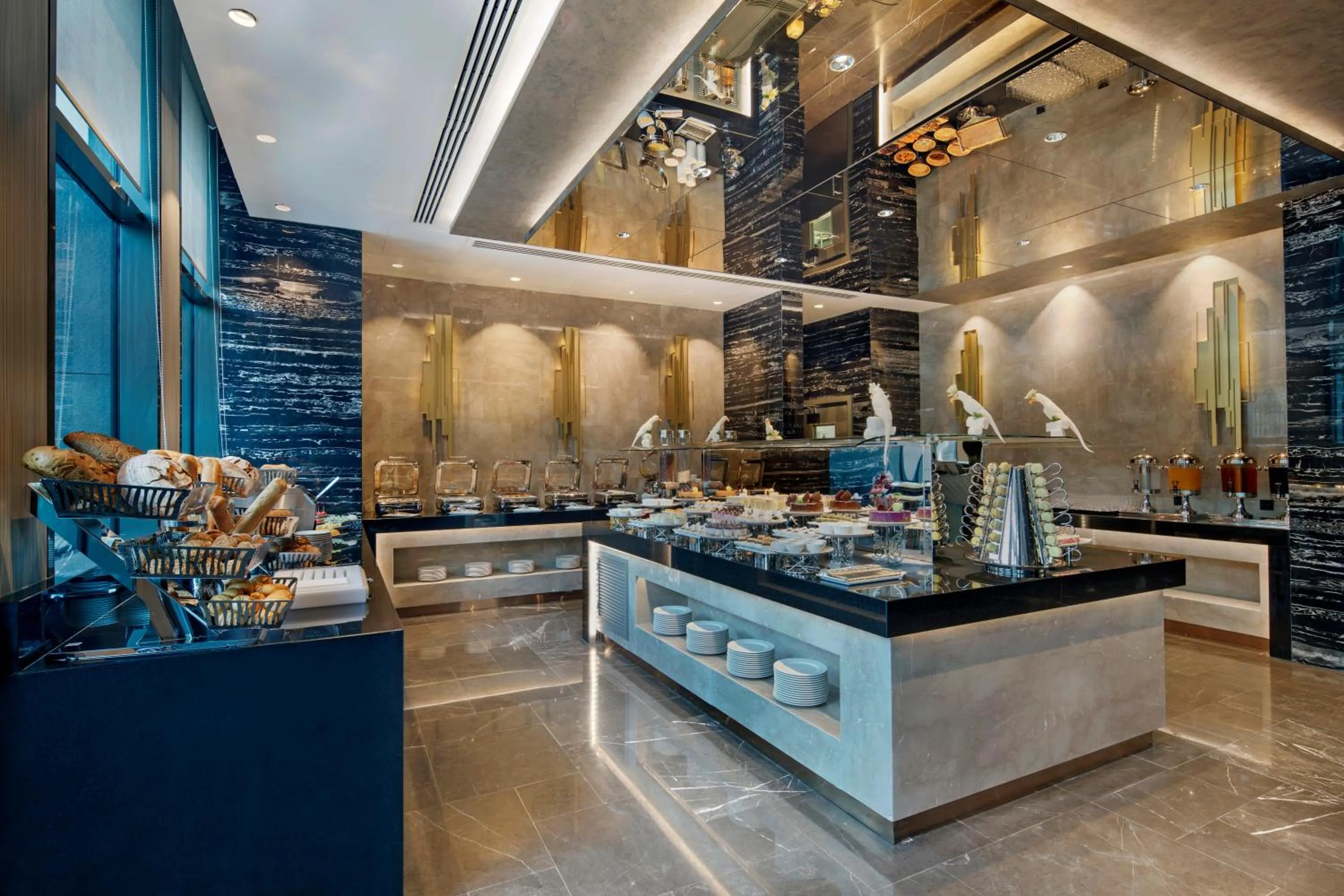 Breakfast in DoubleTree by Hilton Istanbul - Piyalepasa