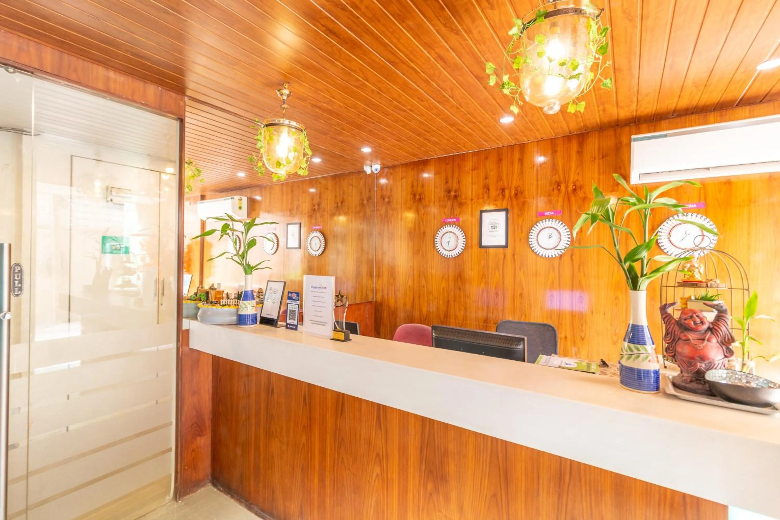 Lobby or reception in Hotel Celestiial , Candolim