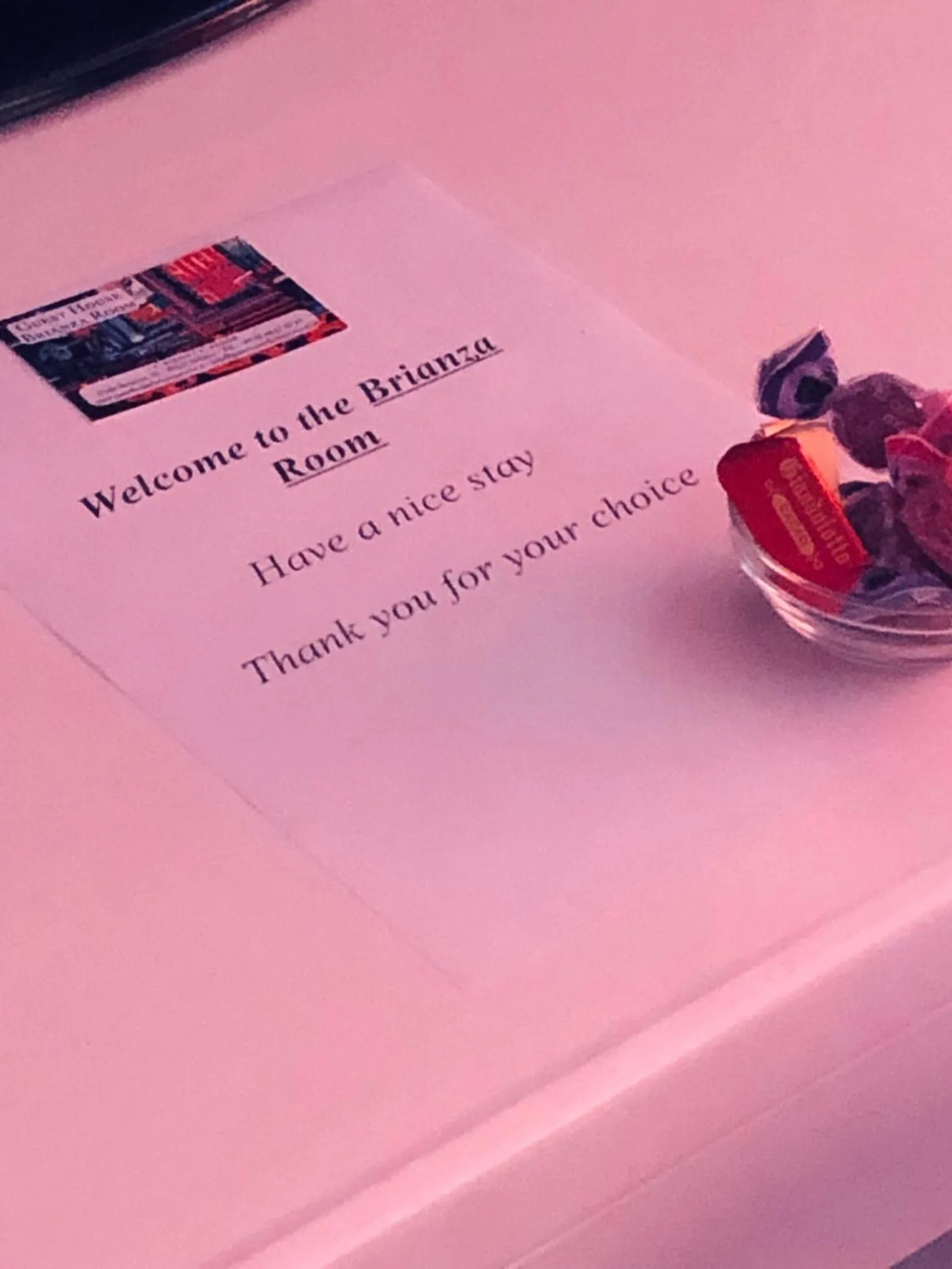 Logo/Certificate/Sign in Guest House Brianza Room