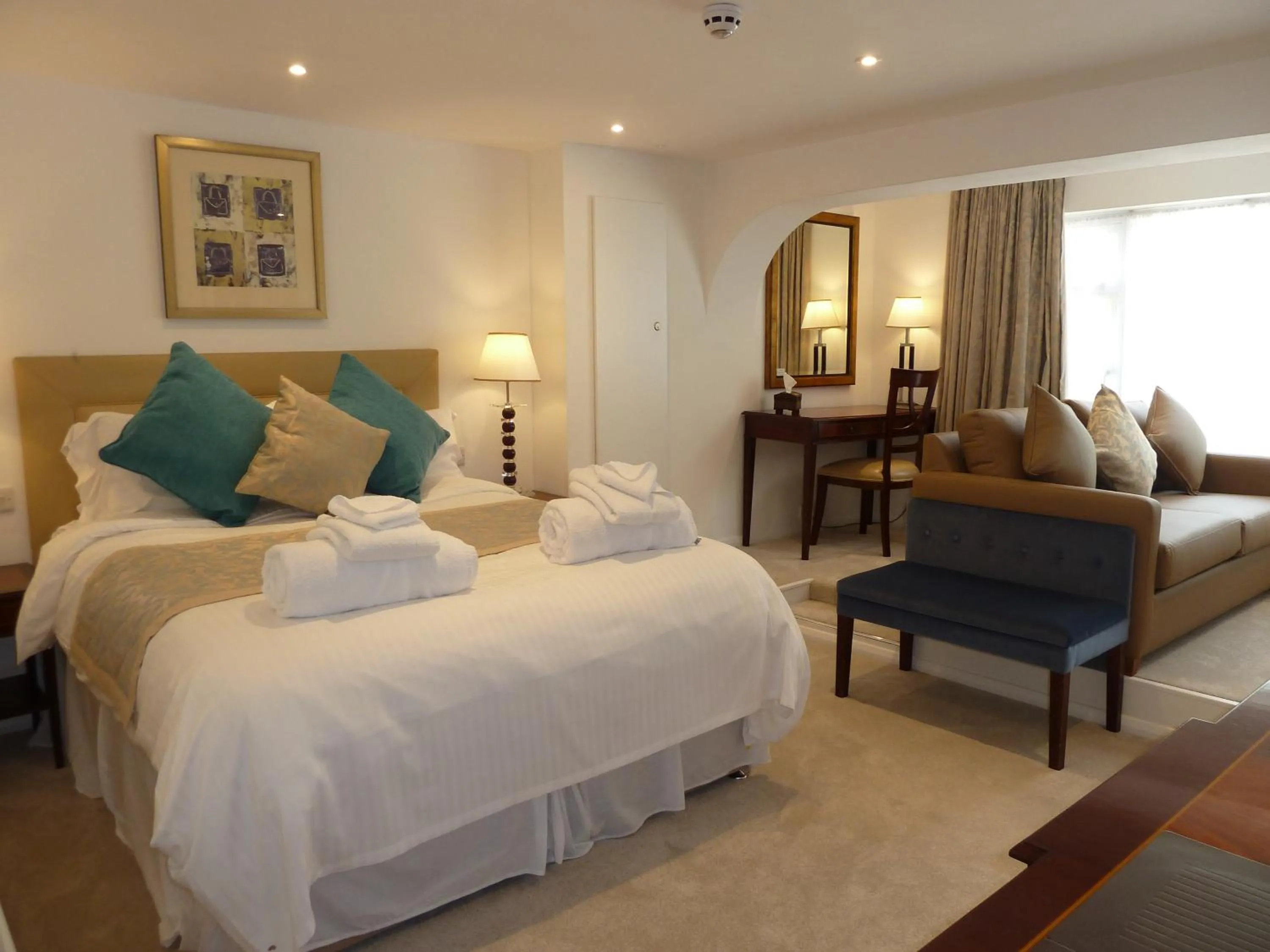 Photo of the whole room, Bed in Cameron House