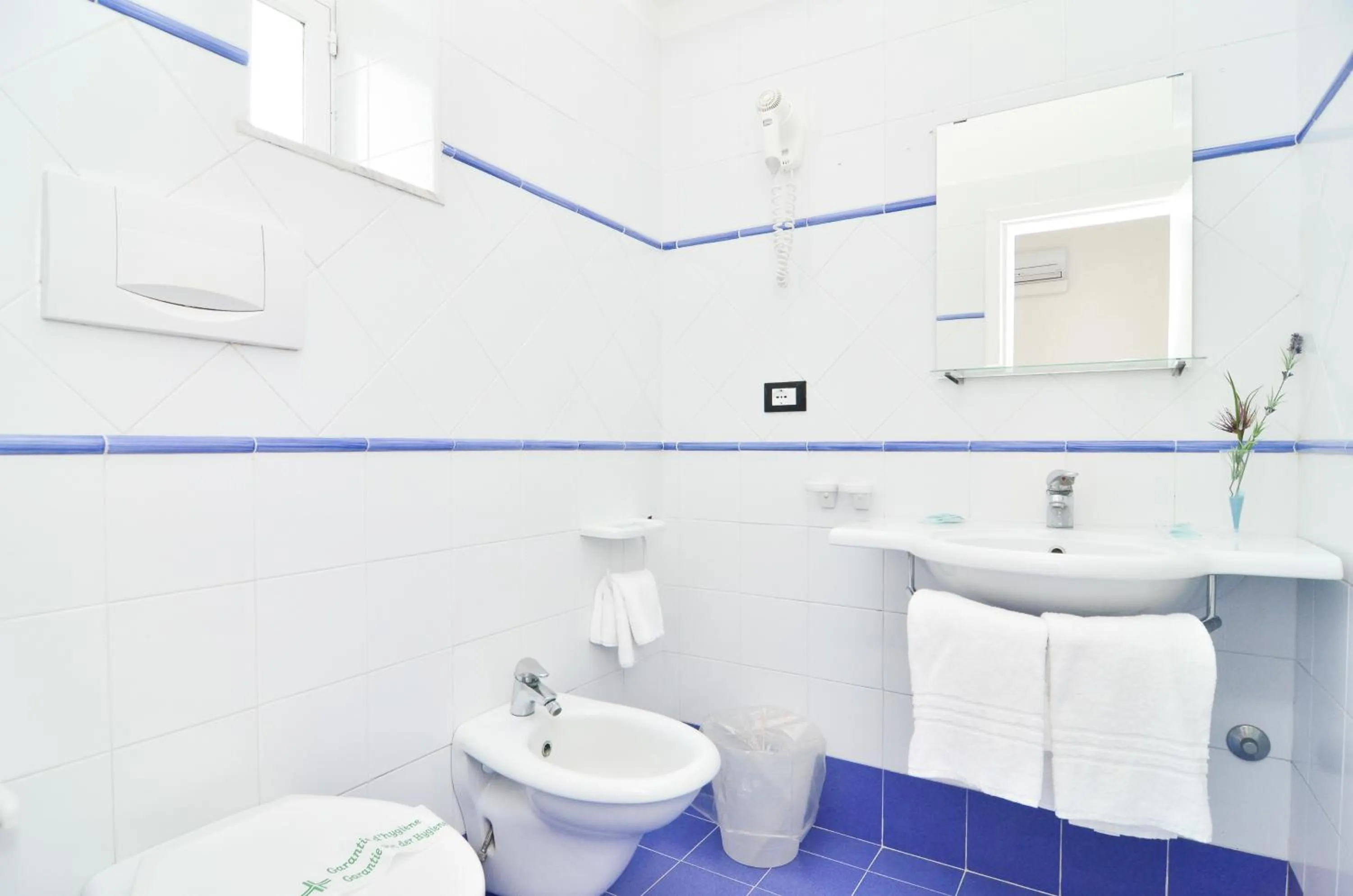 Bathroom in Hotel San Francesco