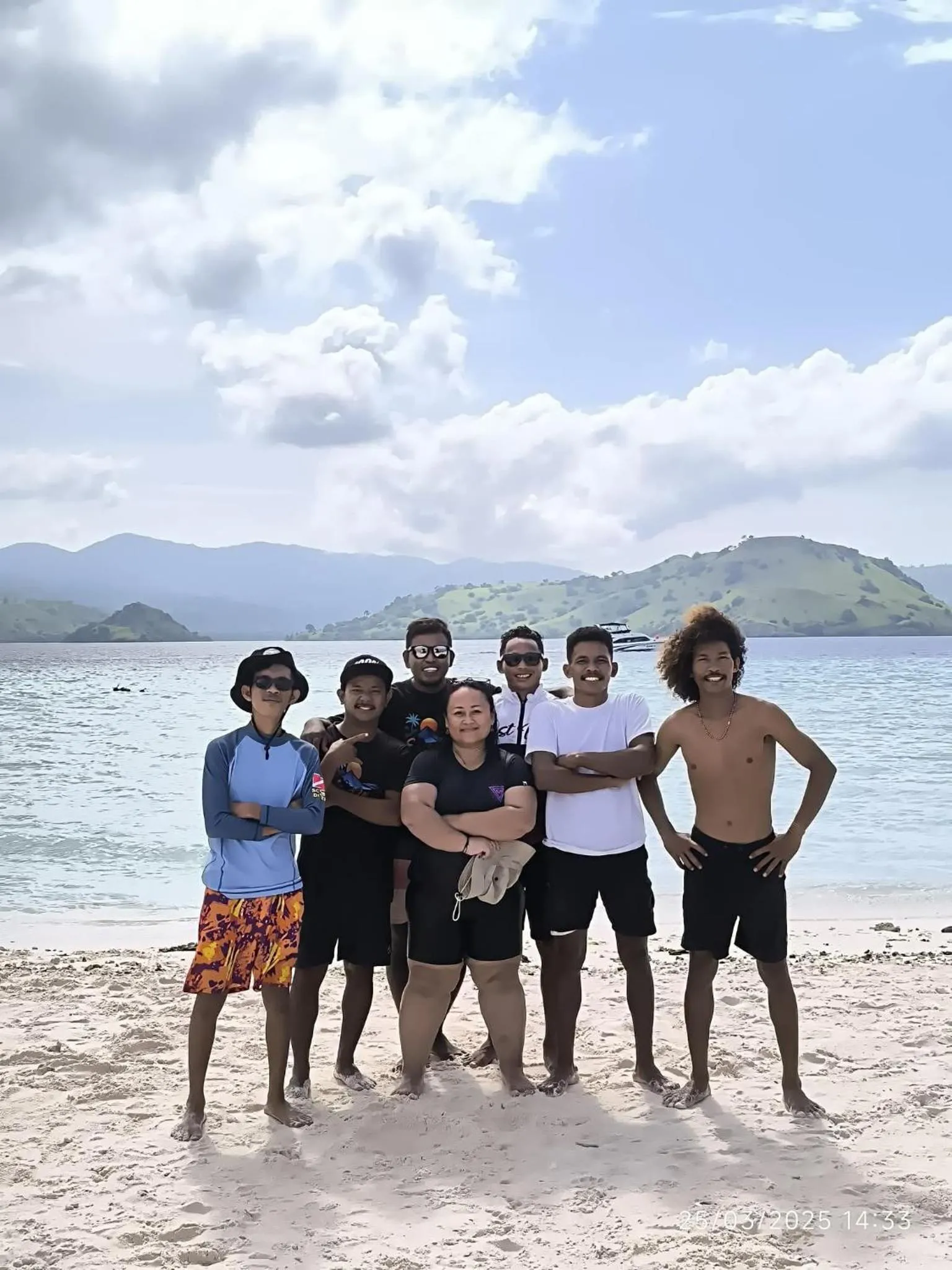 People in Golo Pada Villa Labuan Bajo by ABM
