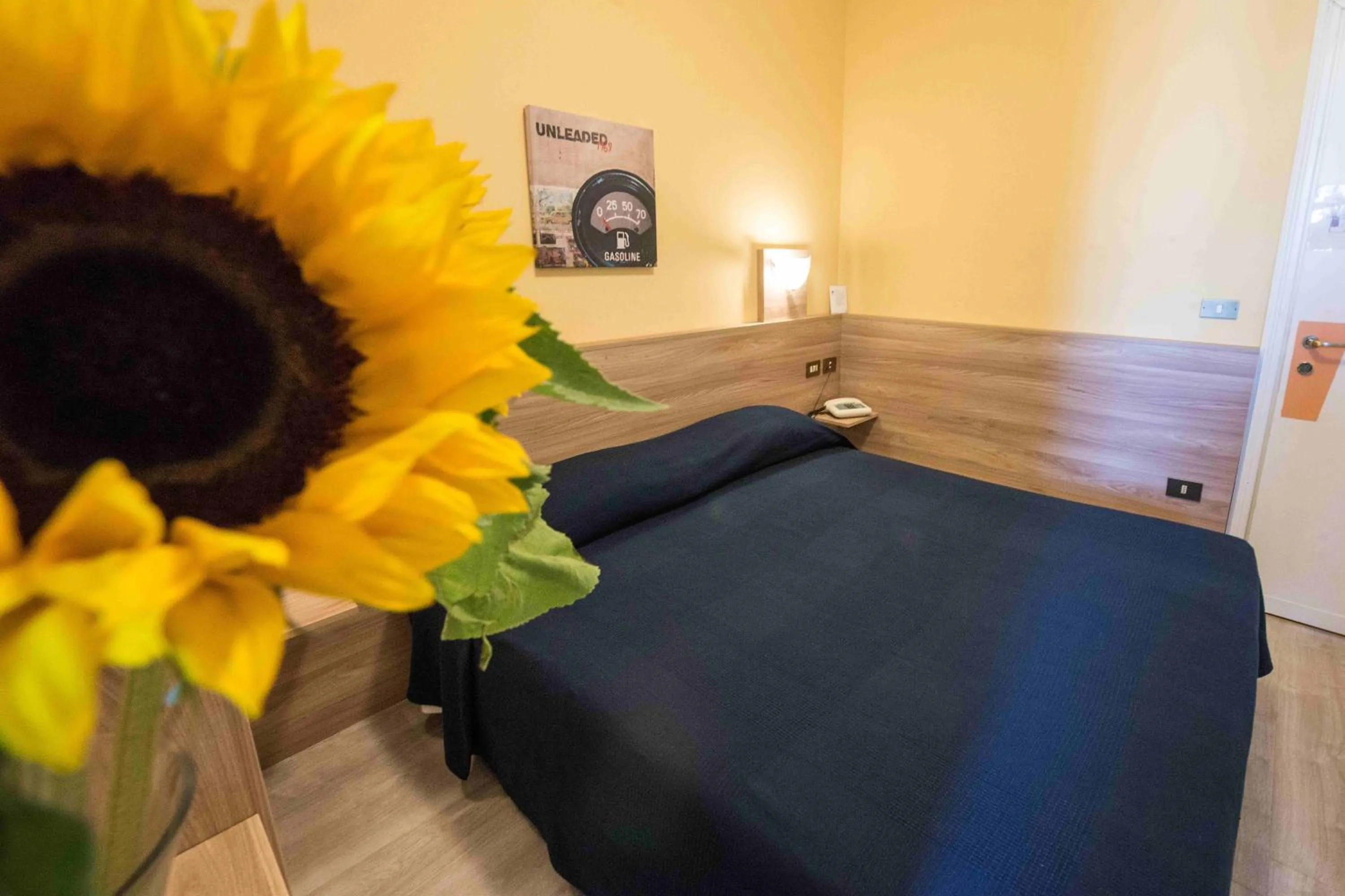 Bed in Hotel Route 9