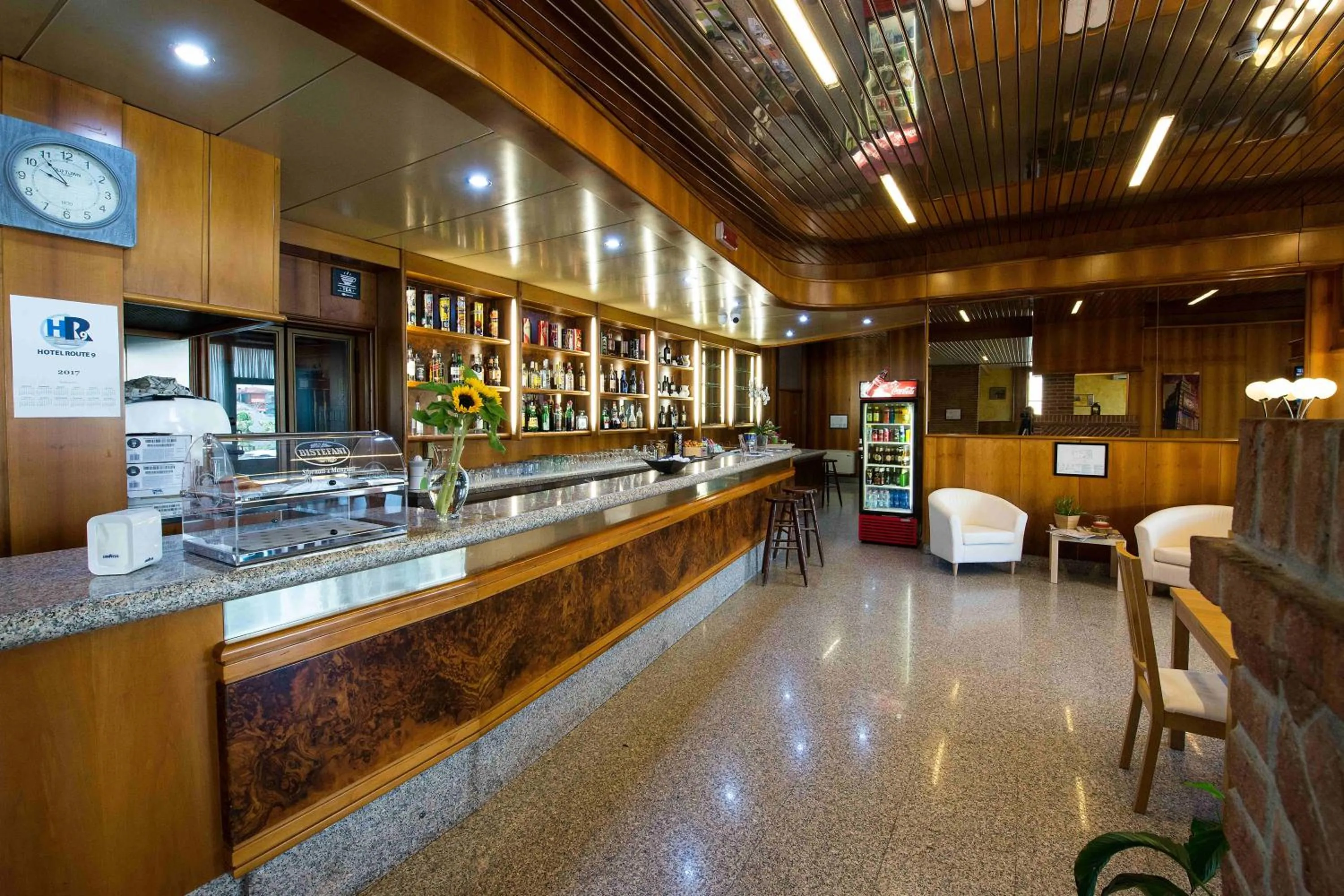 Lounge or bar in Hotel Route 9