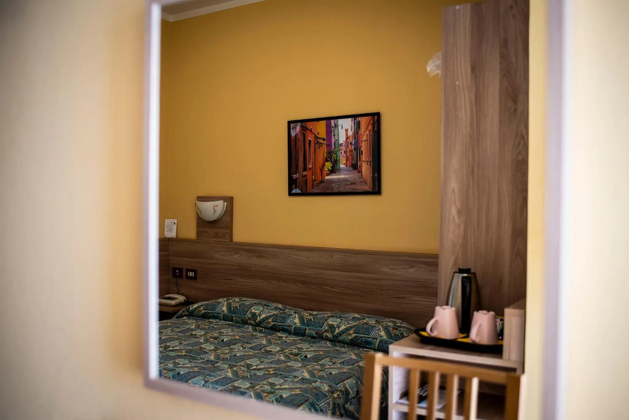 Bedroom, Bed in Hotel Route 9