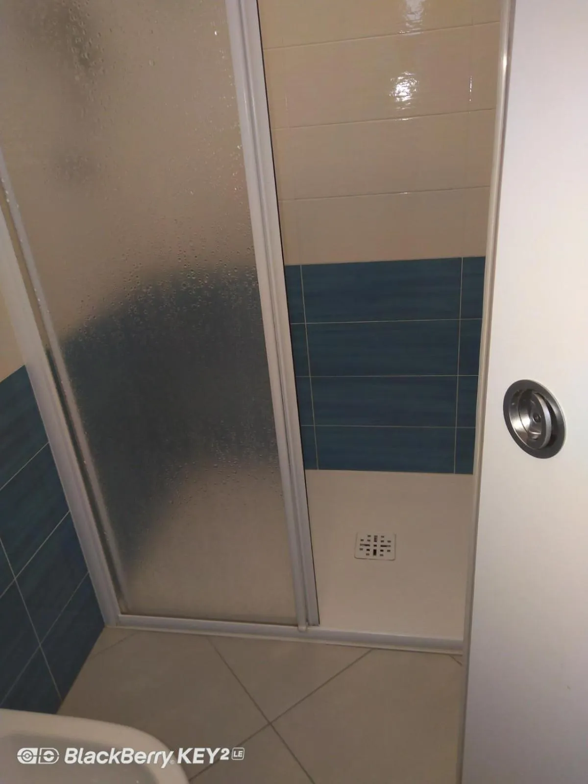 Bathroom in Hotel Route 9