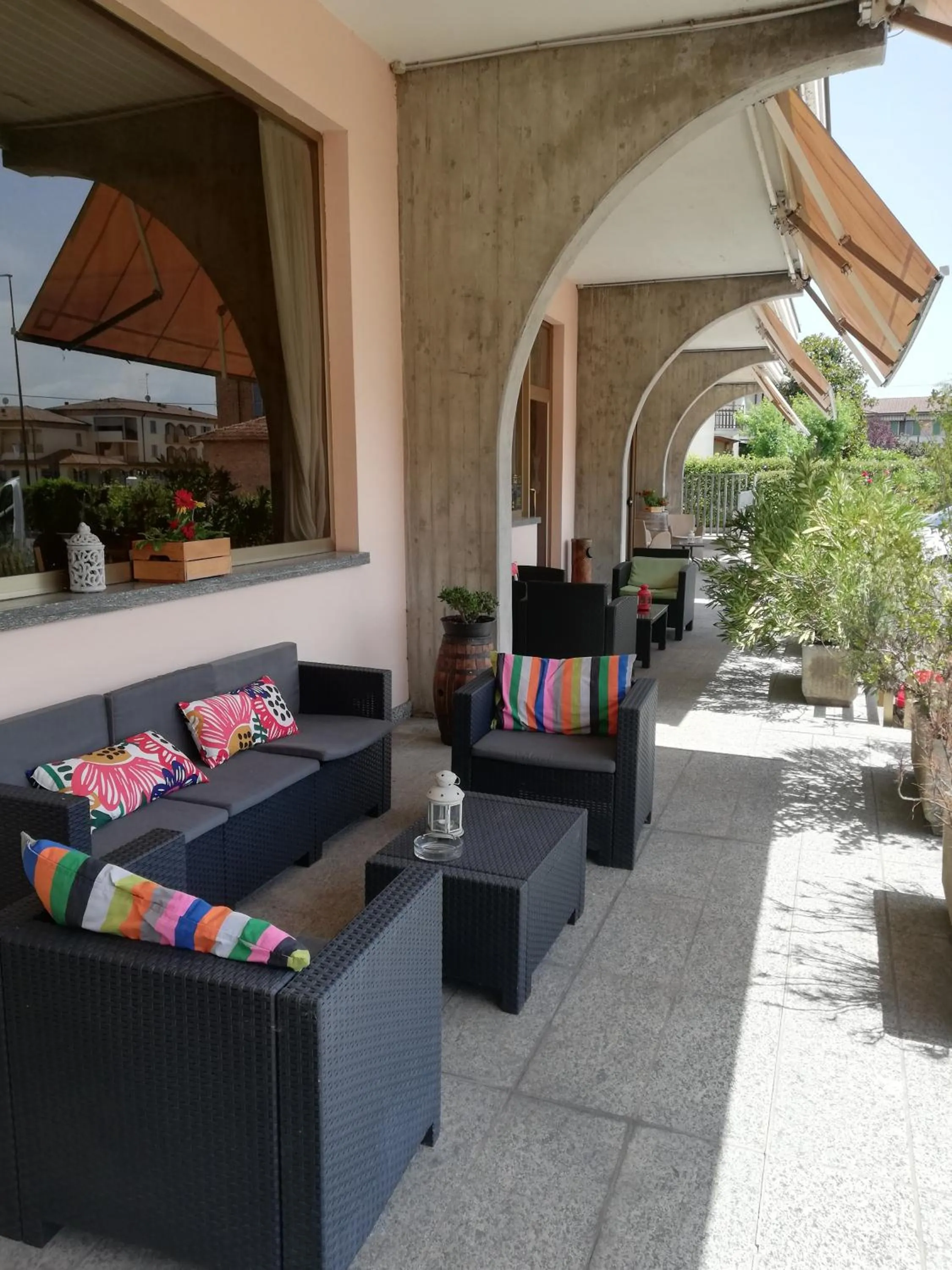 Patio in Hotel Route 9