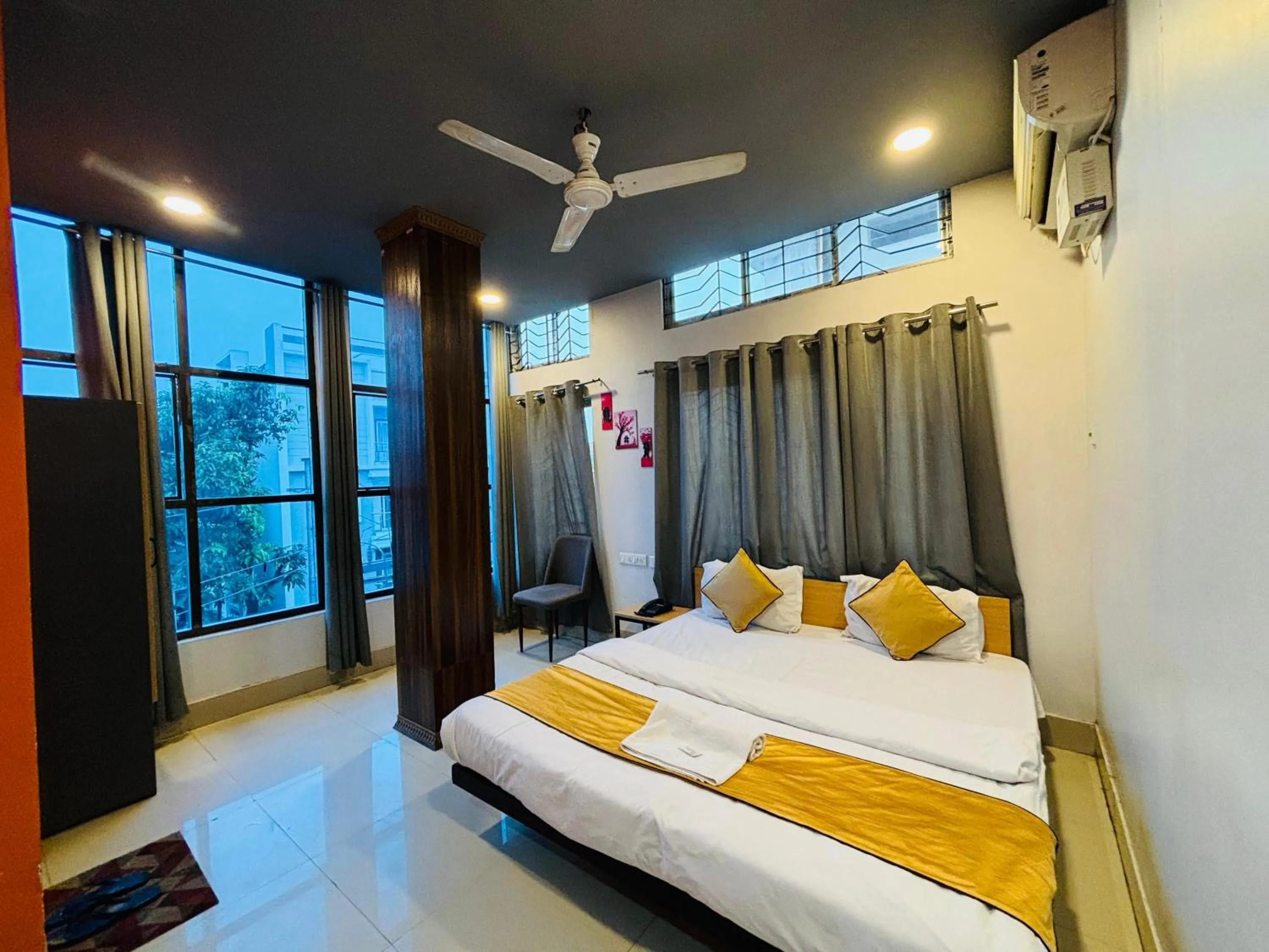 Bedroom, Bed in Hotel Aditya Guwahati
