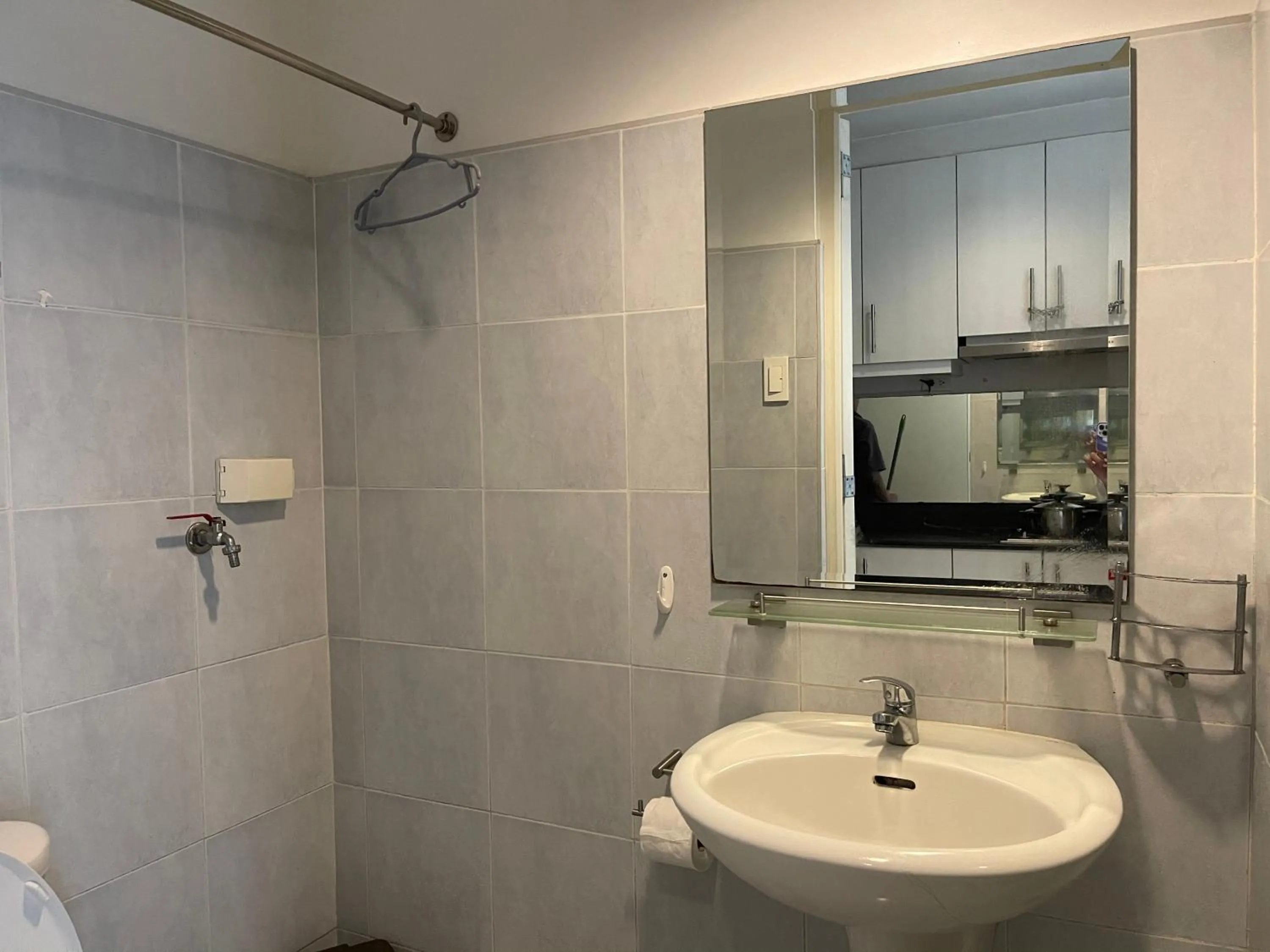 Premiere Haven MOA Staycation